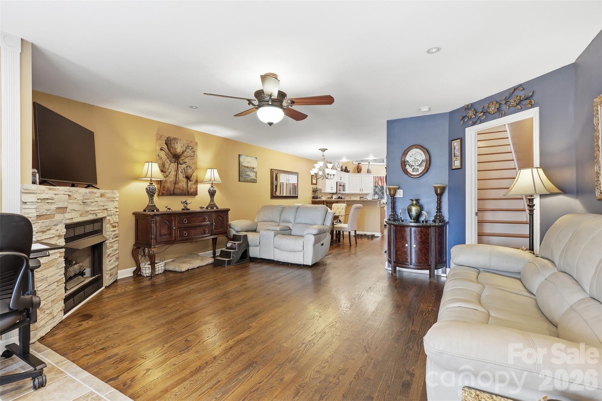 14614 Waterside Drive Property Photo 8