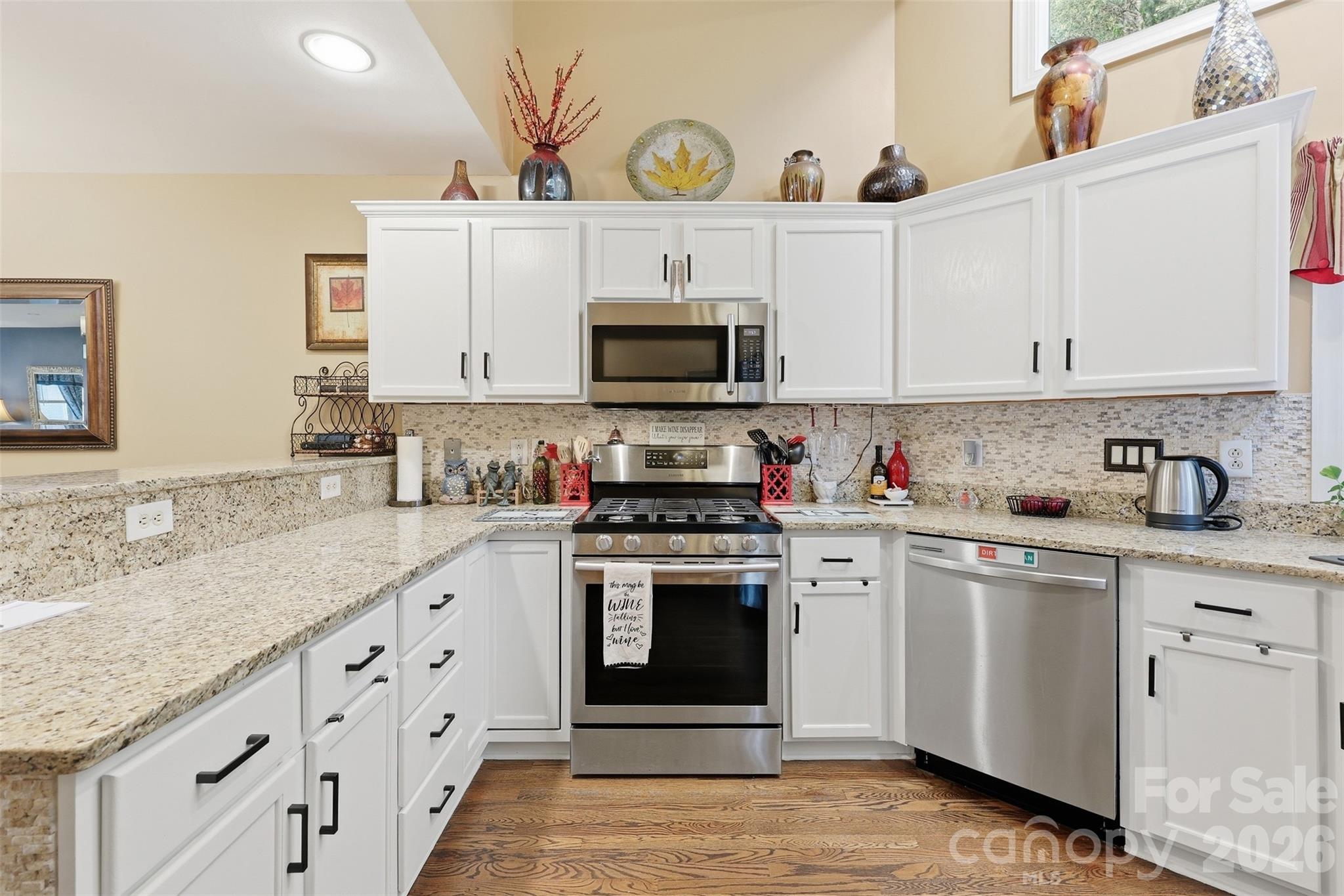 14614 Waterside Drive Property Photo 12