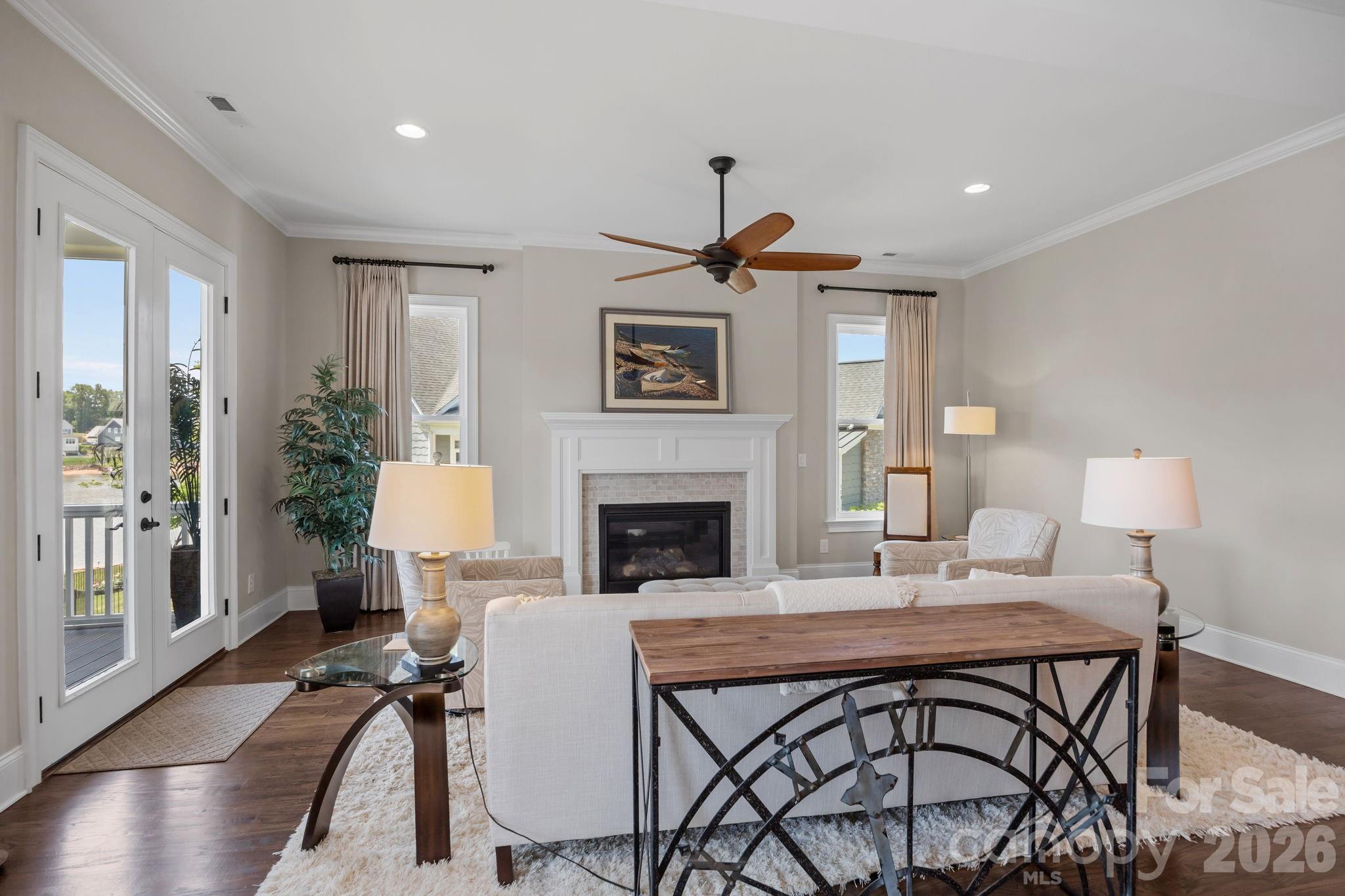122 Sisters Cove Court Property Photo 8