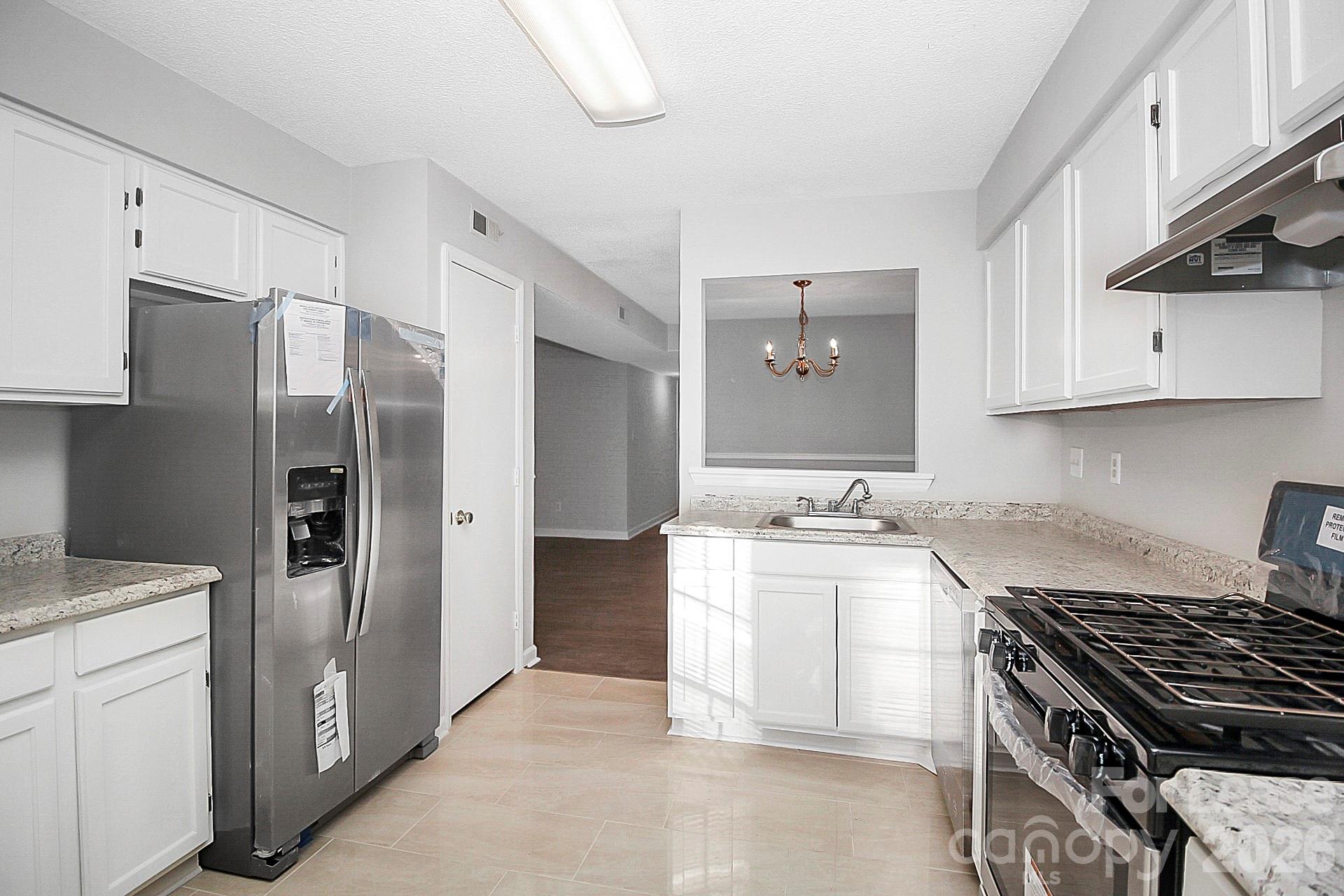 5823 Green Forest Drive Property Photo 15