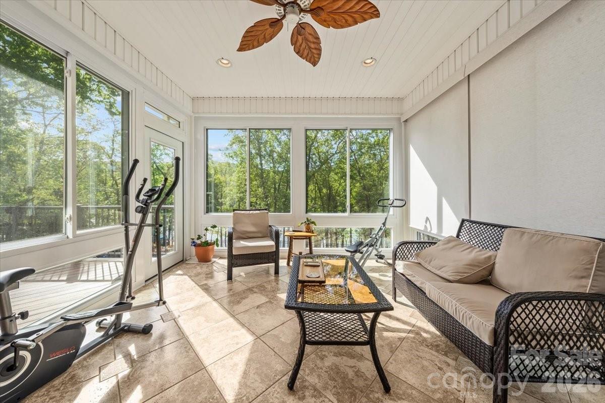 135 Harbor Drive Property Photo 19