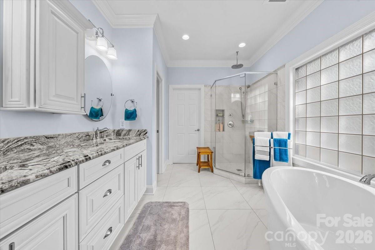 135 Harbor Drive Property Photo 28