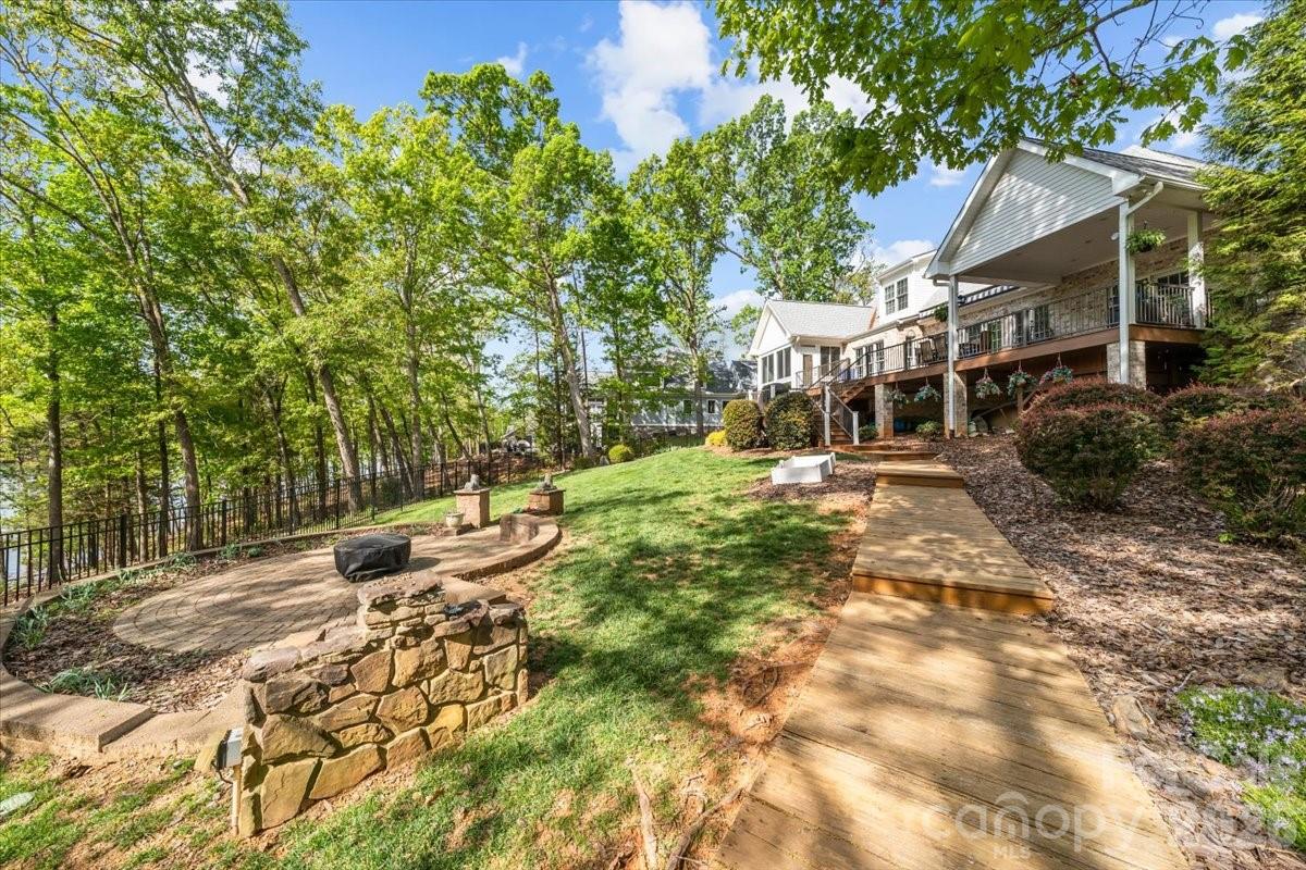 135 Harbor Drive Property Photo 47