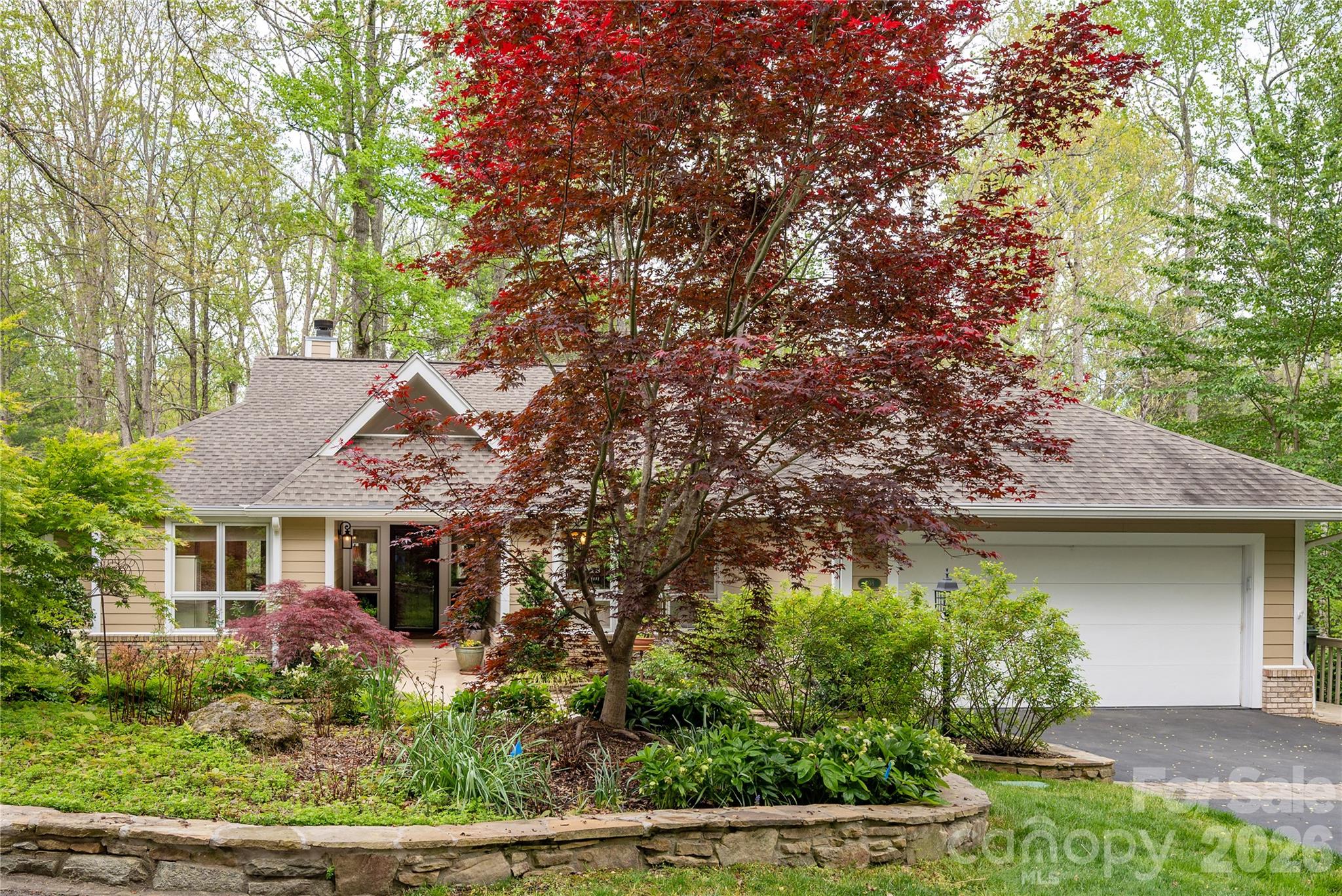 508 Cobblestone Lane Property Photo 2