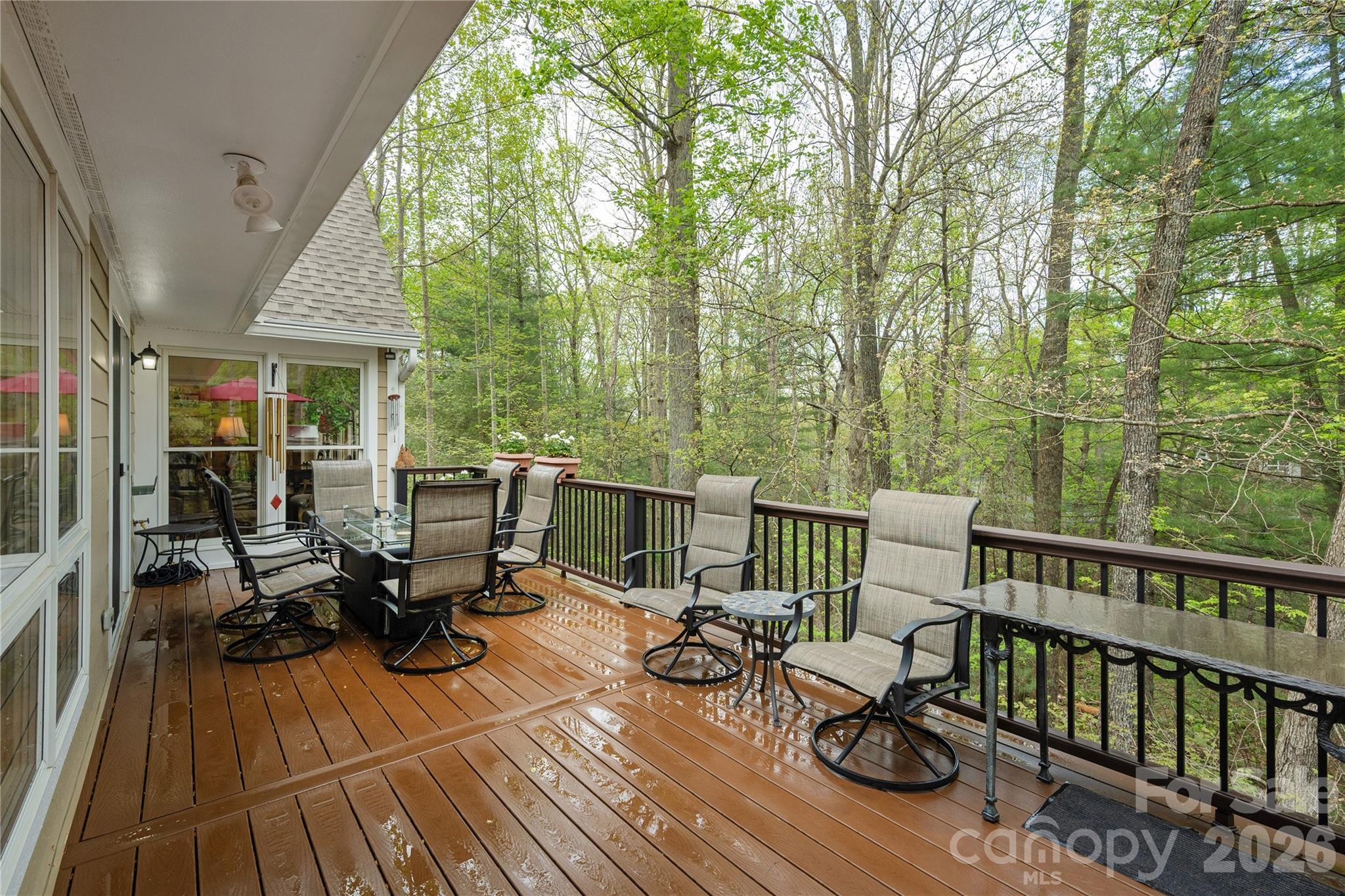508 Cobblestone Lane Property Photo 24