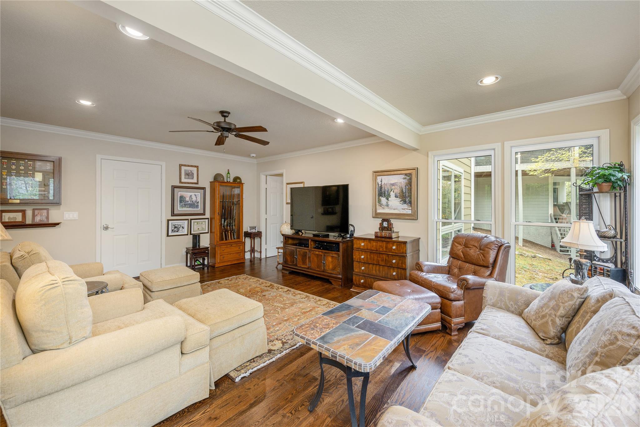 508 Cobblestone Lane Property Photo 27