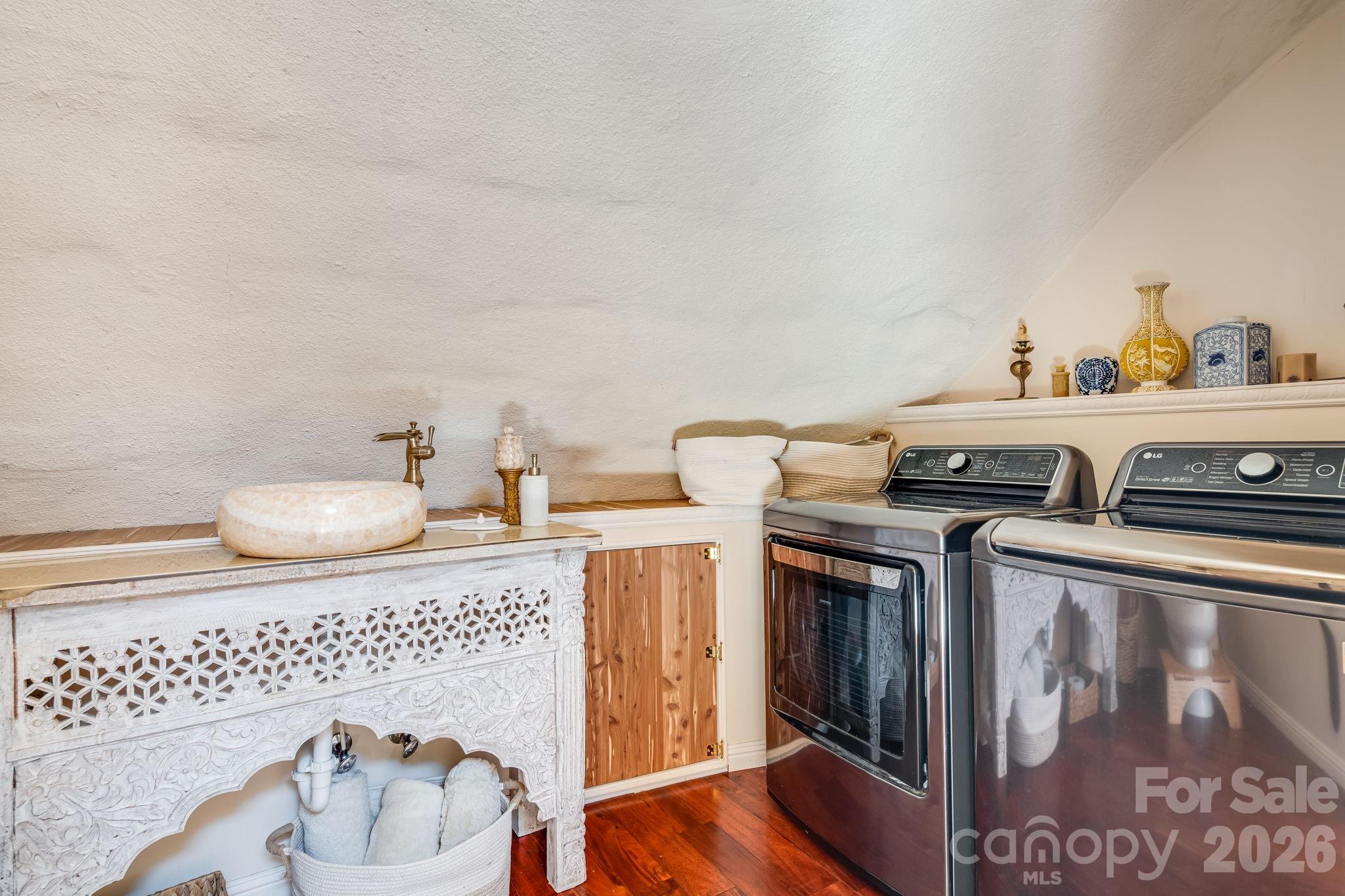 44 Azura Gdns None Property Photo 24