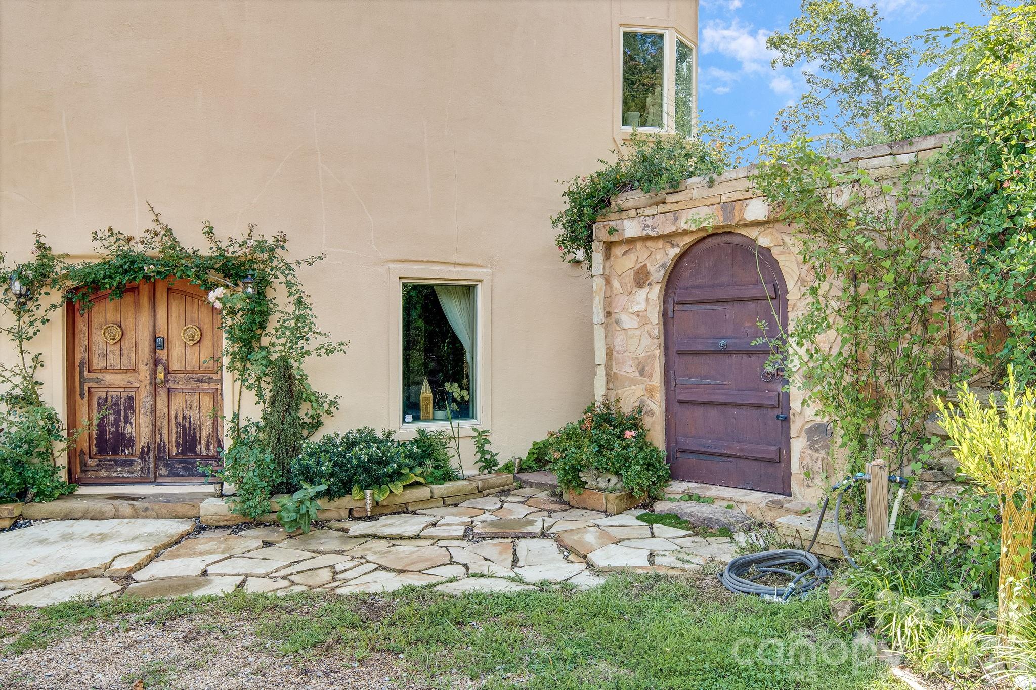 44 Azura Gdns None Property Photo 32