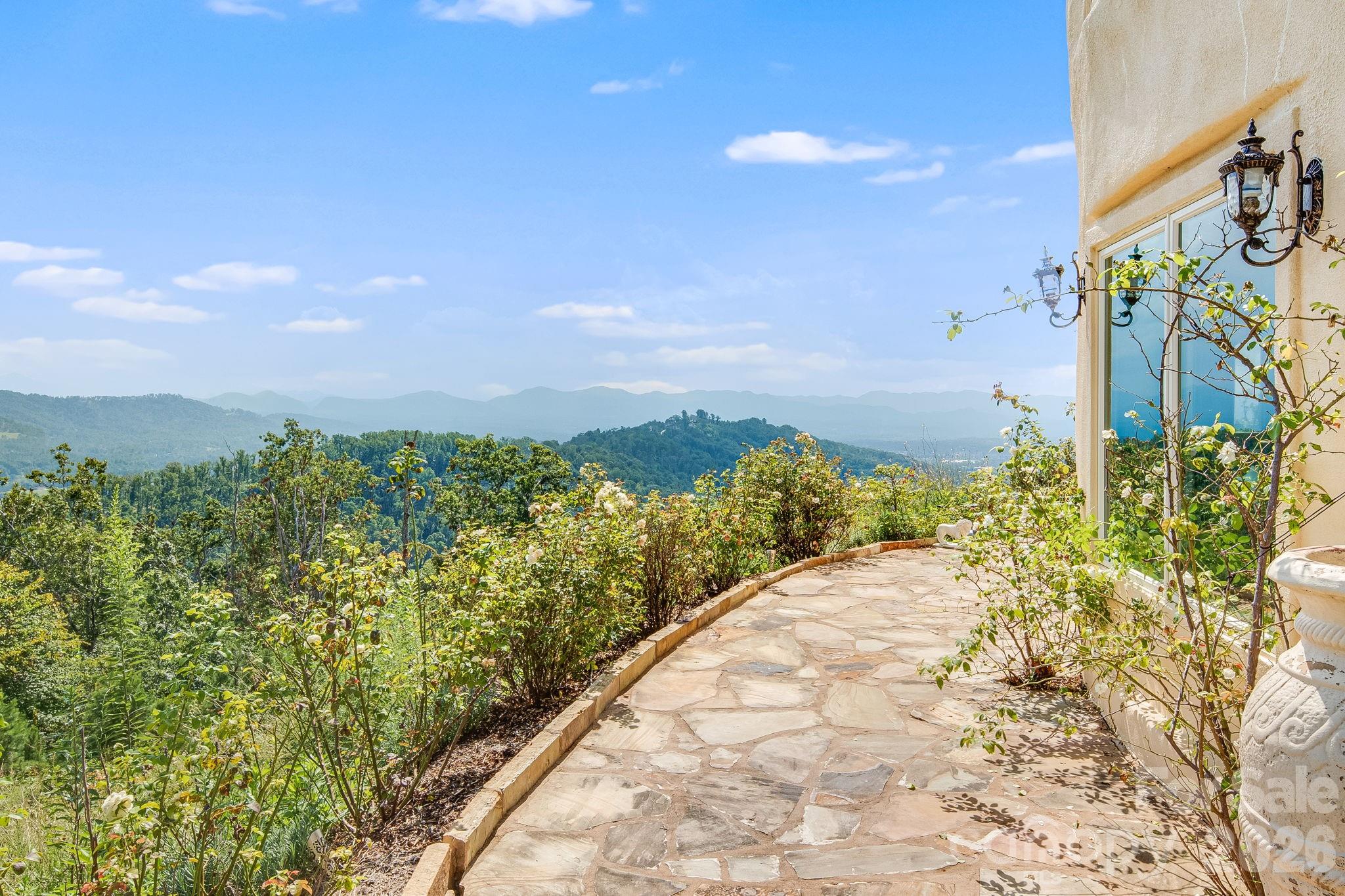 44 Azura Gdns None Property Photo 33