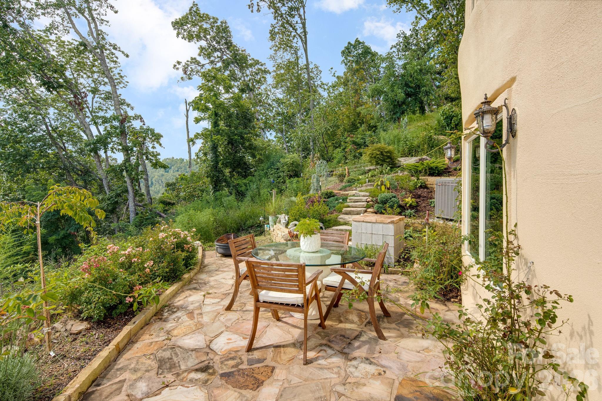 44 Azura Gdns None Property Photo 34