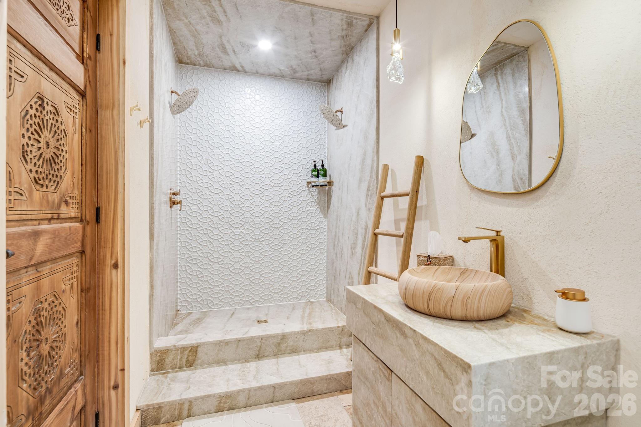 44 Azura Gdns None Property Photo 40