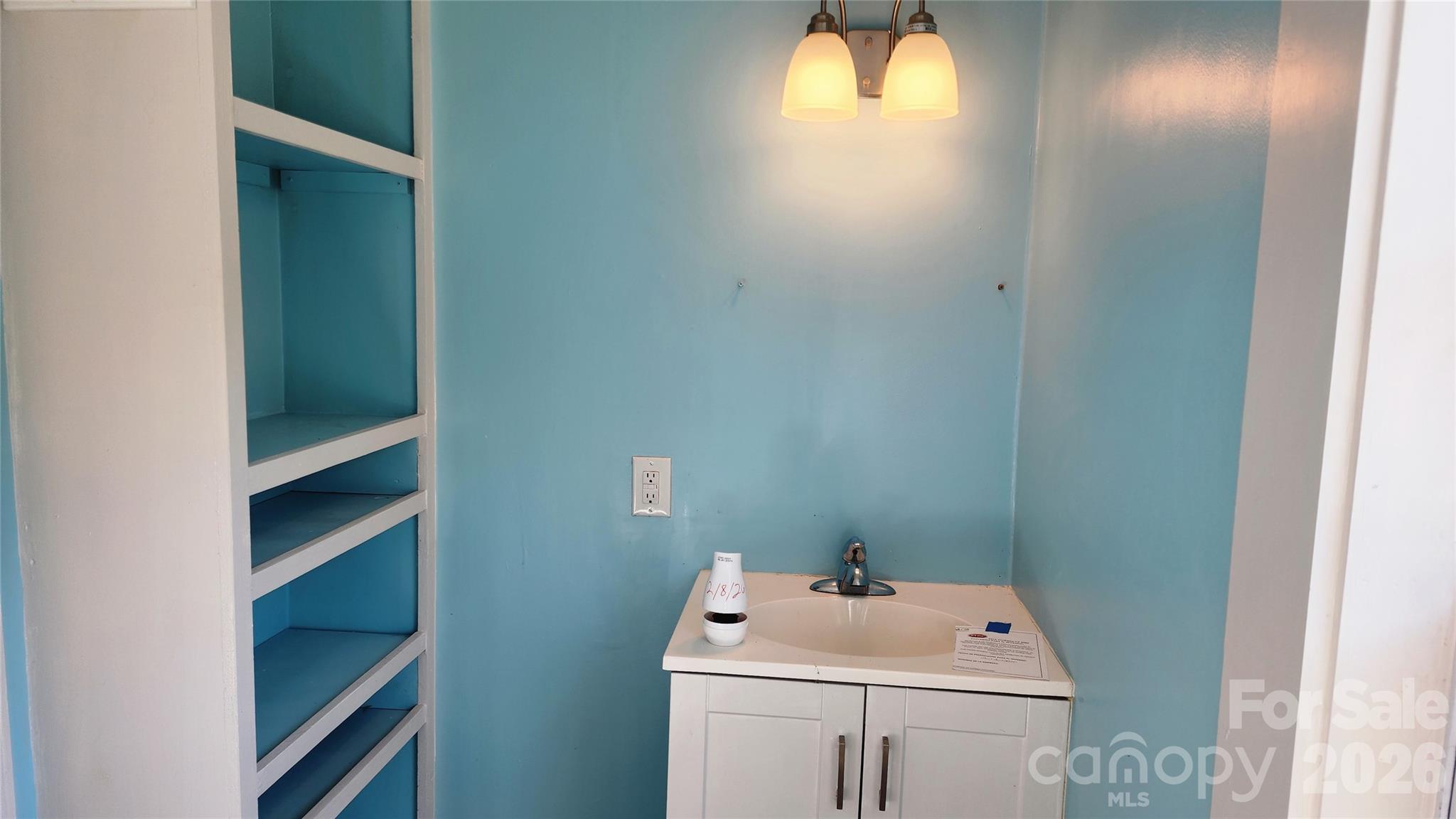 431 Ashworth Circle Property Photo 9