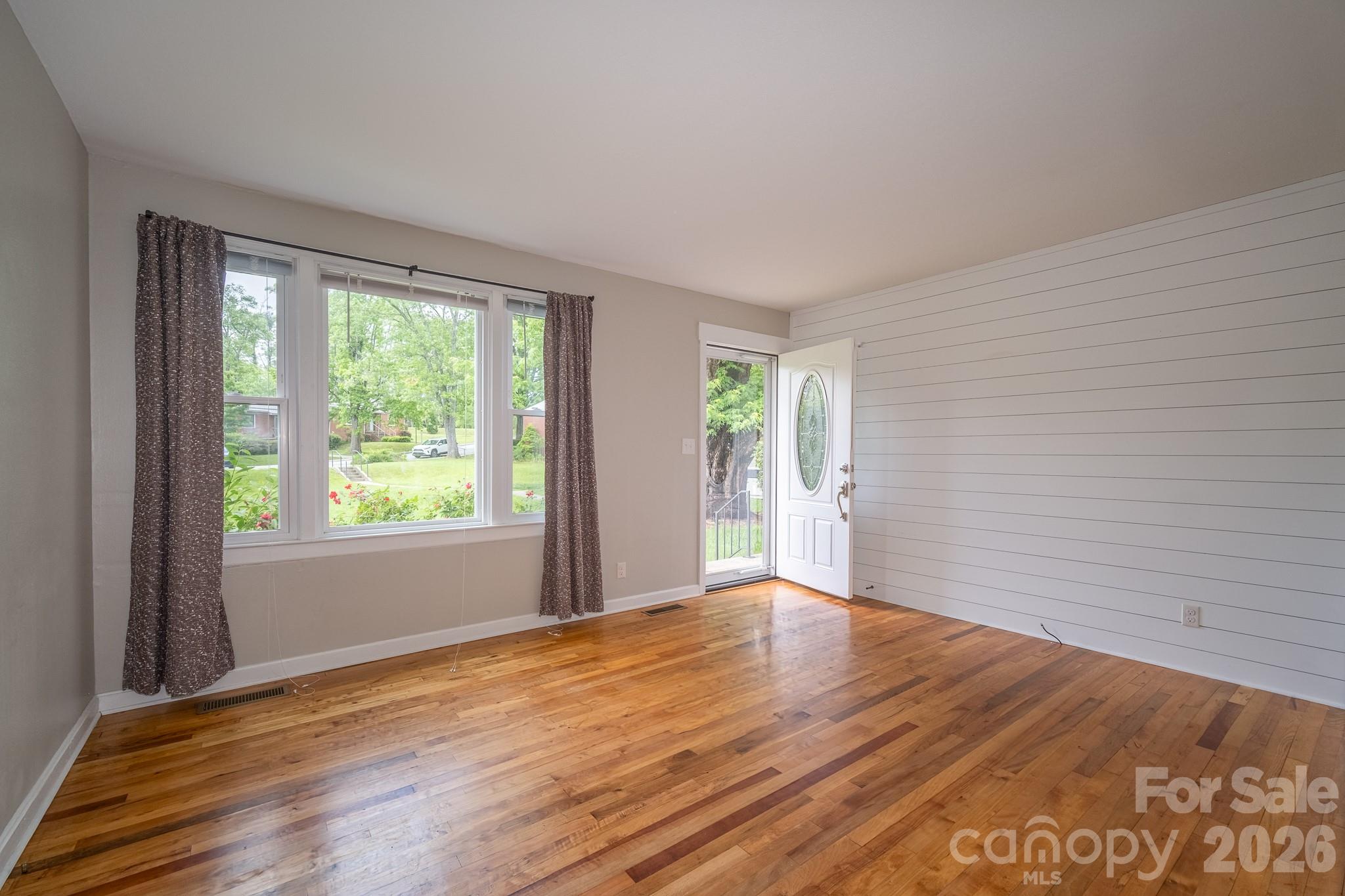 41 Trowbridge Lane Property Photo 9