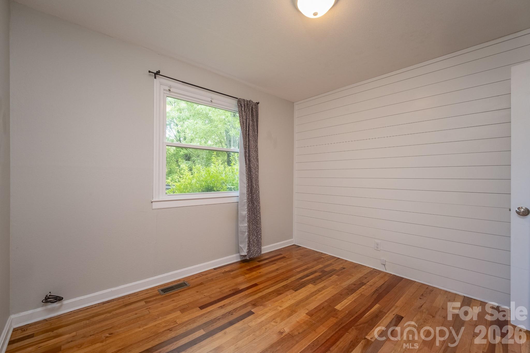 41 Trowbridge Lane Property Photo 11
