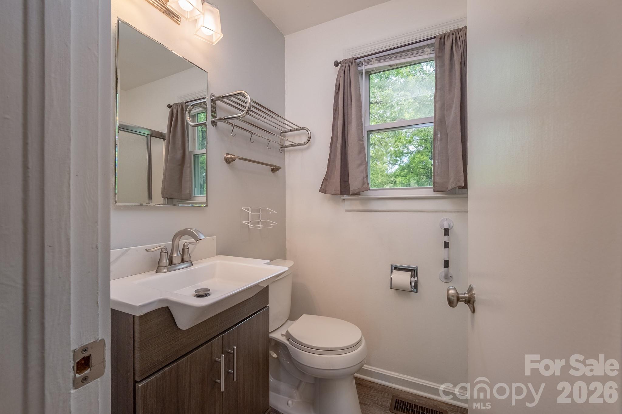41 Trowbridge Lane Property Photo 18