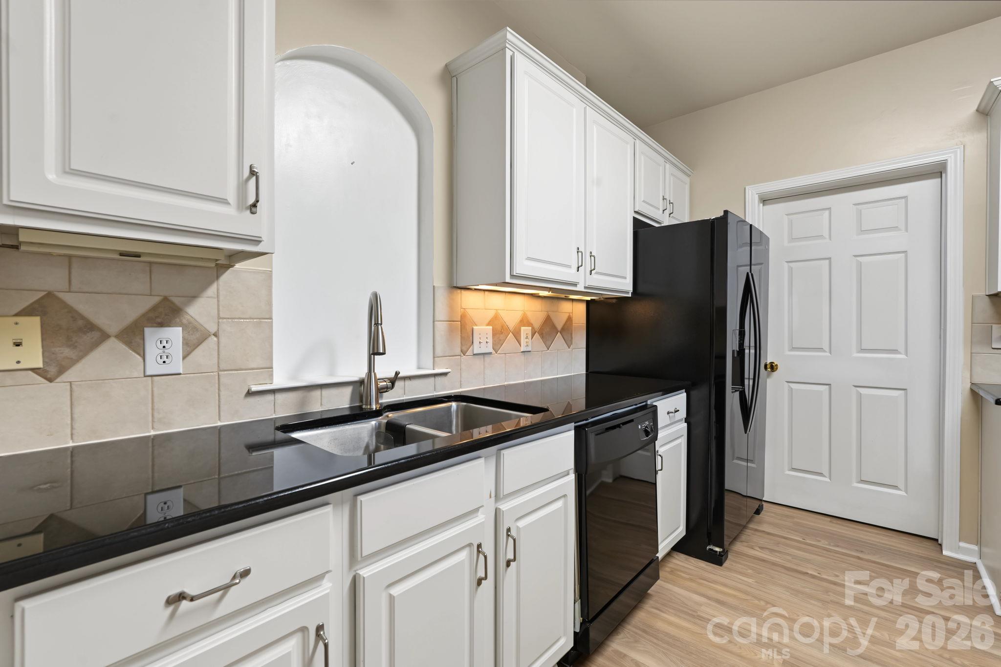 14331 San Paolo Lane Property Photo 32