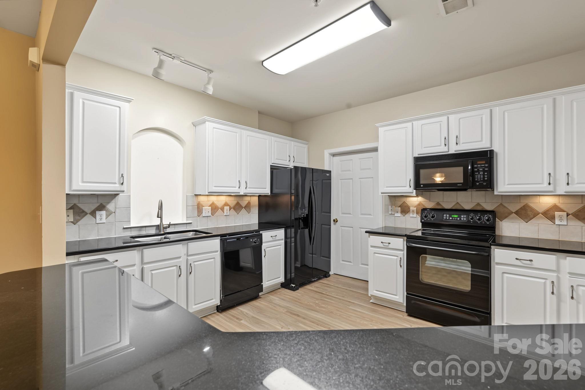 14331 San Paolo Lane Property Photo 38