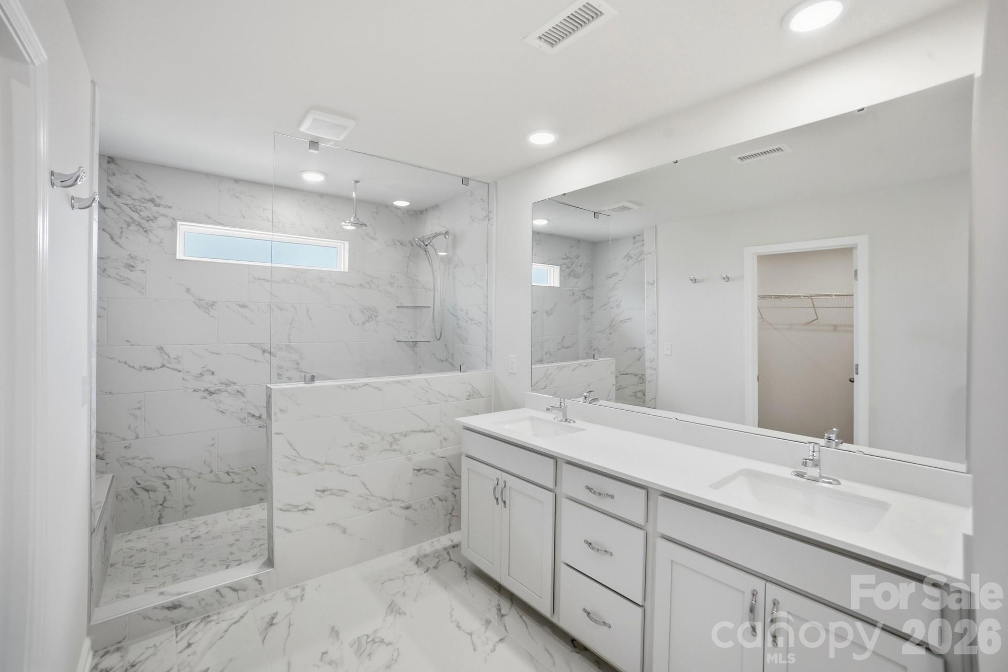 445 Spire Street 47 Property Photo 11