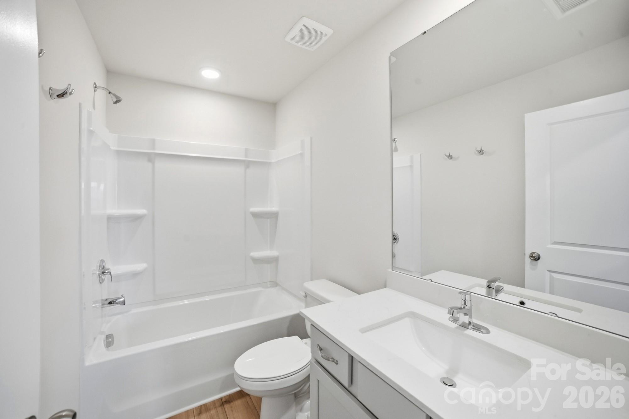 445 Spire Street 47 Property Photo 15