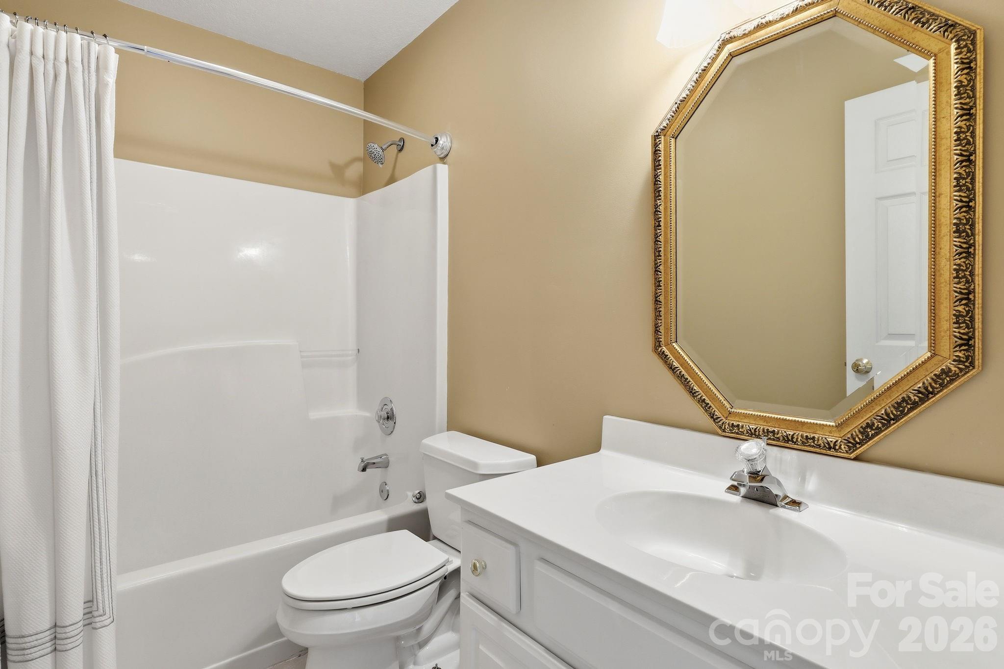 306 Woodview Court Property Photo 29