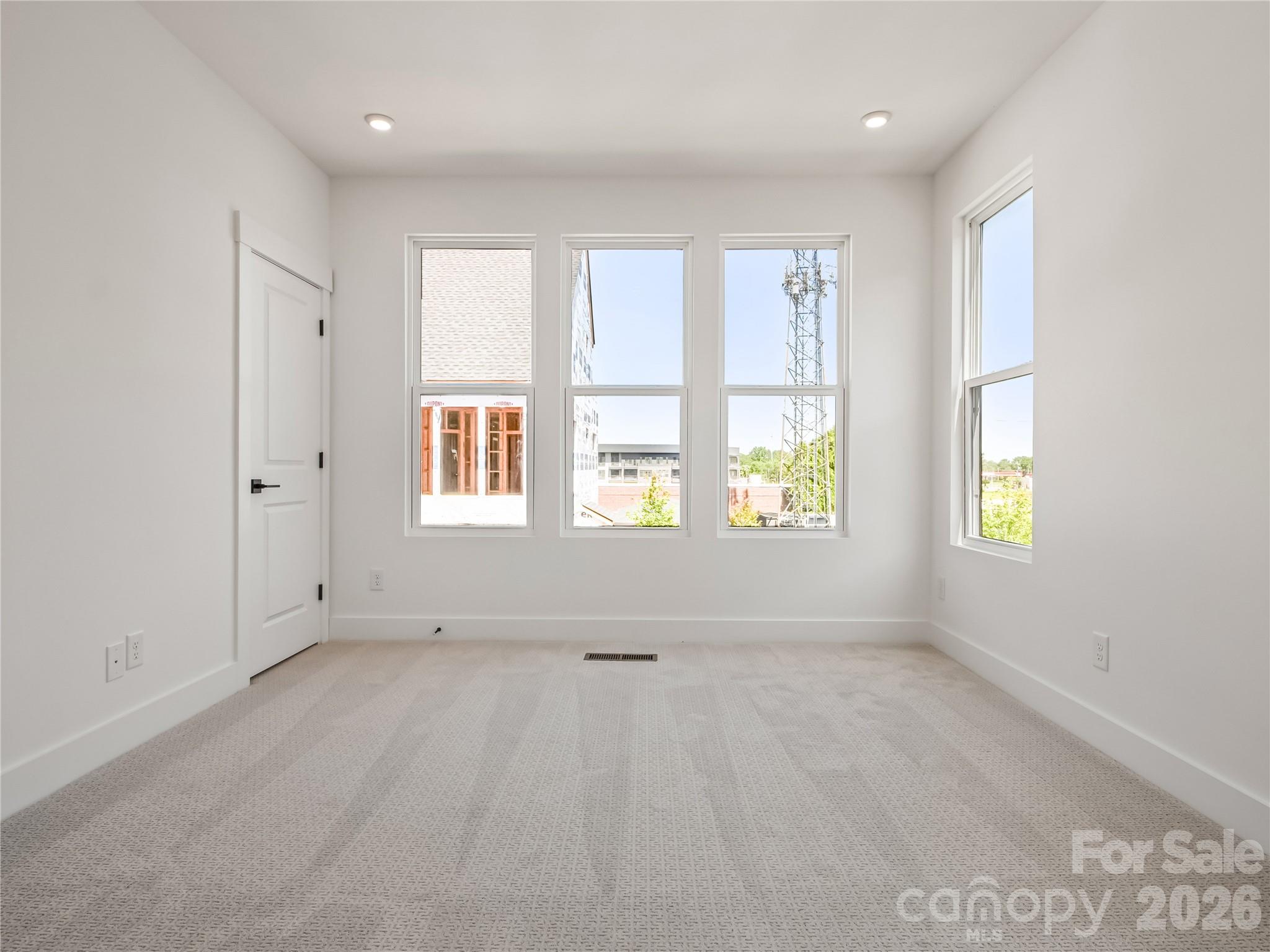 4062 Sophia Drive Property Photo 10