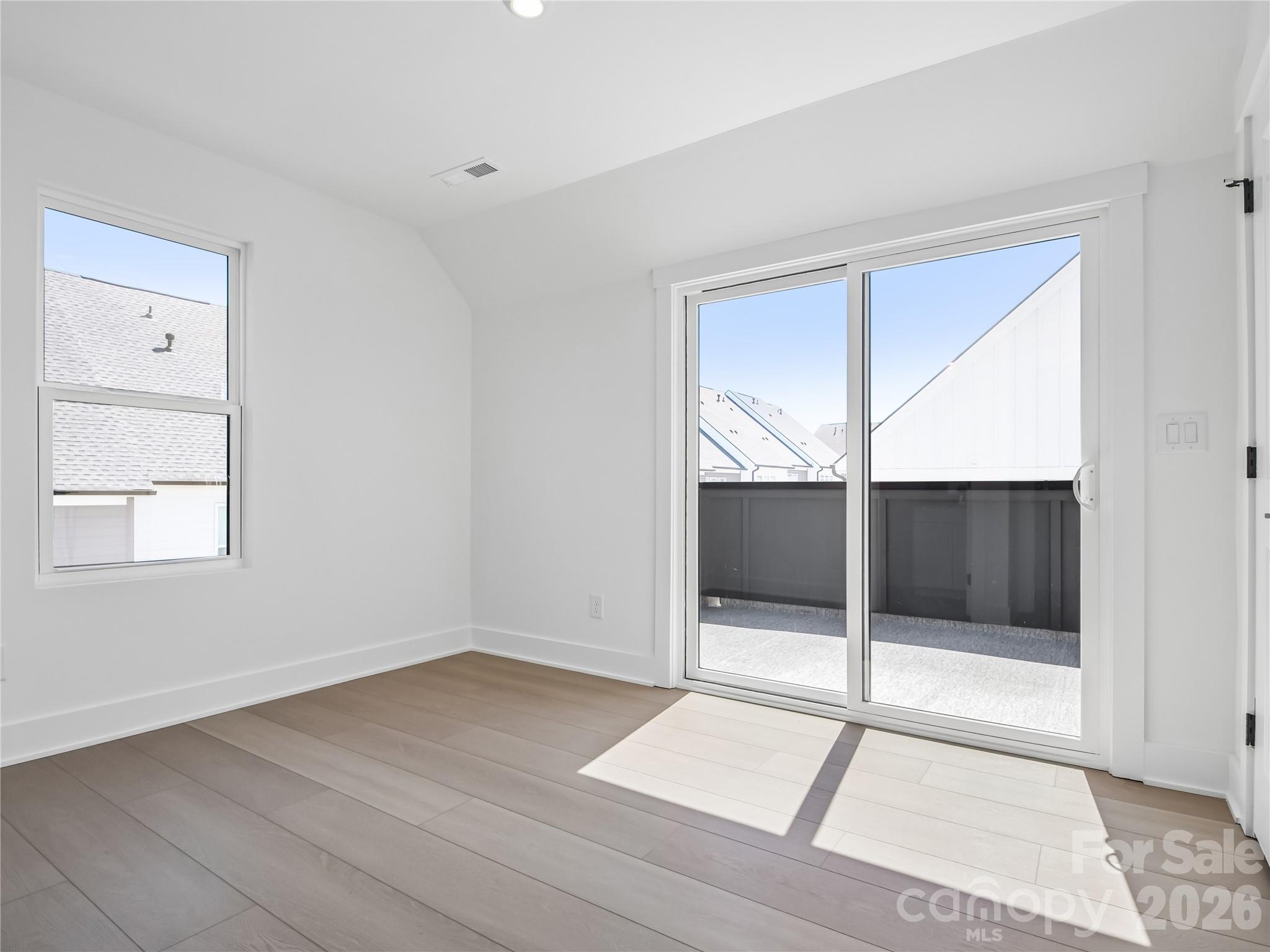 4062 Sophia Drive Property Photo 15