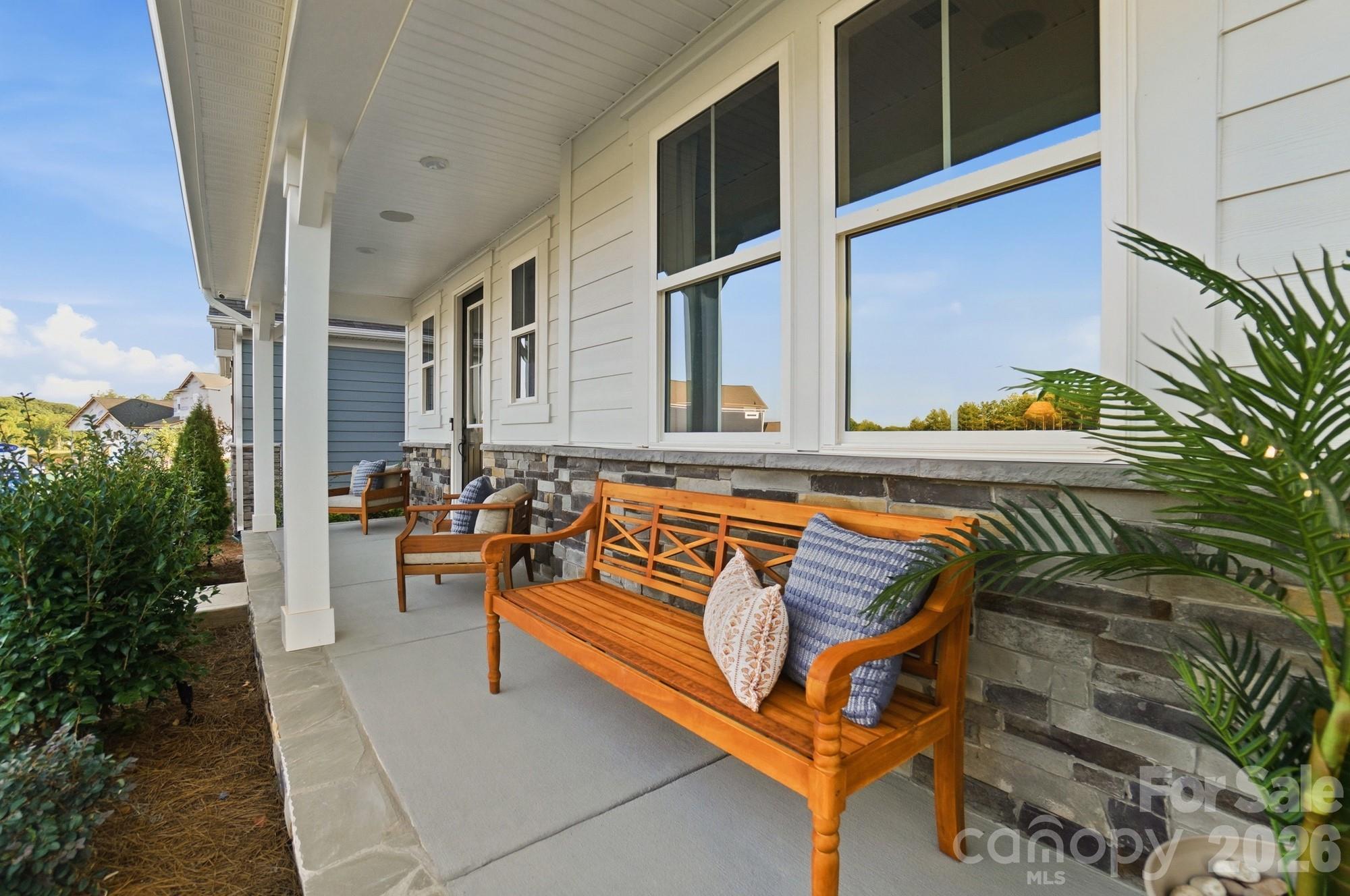 437 Spire Street 46 Property Photo 9