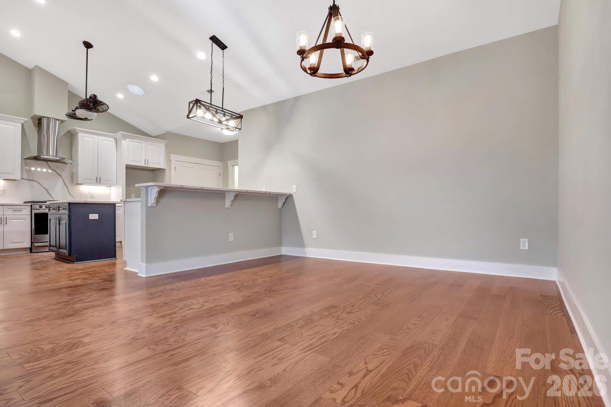 20 Brookstone Place Property Photo 9