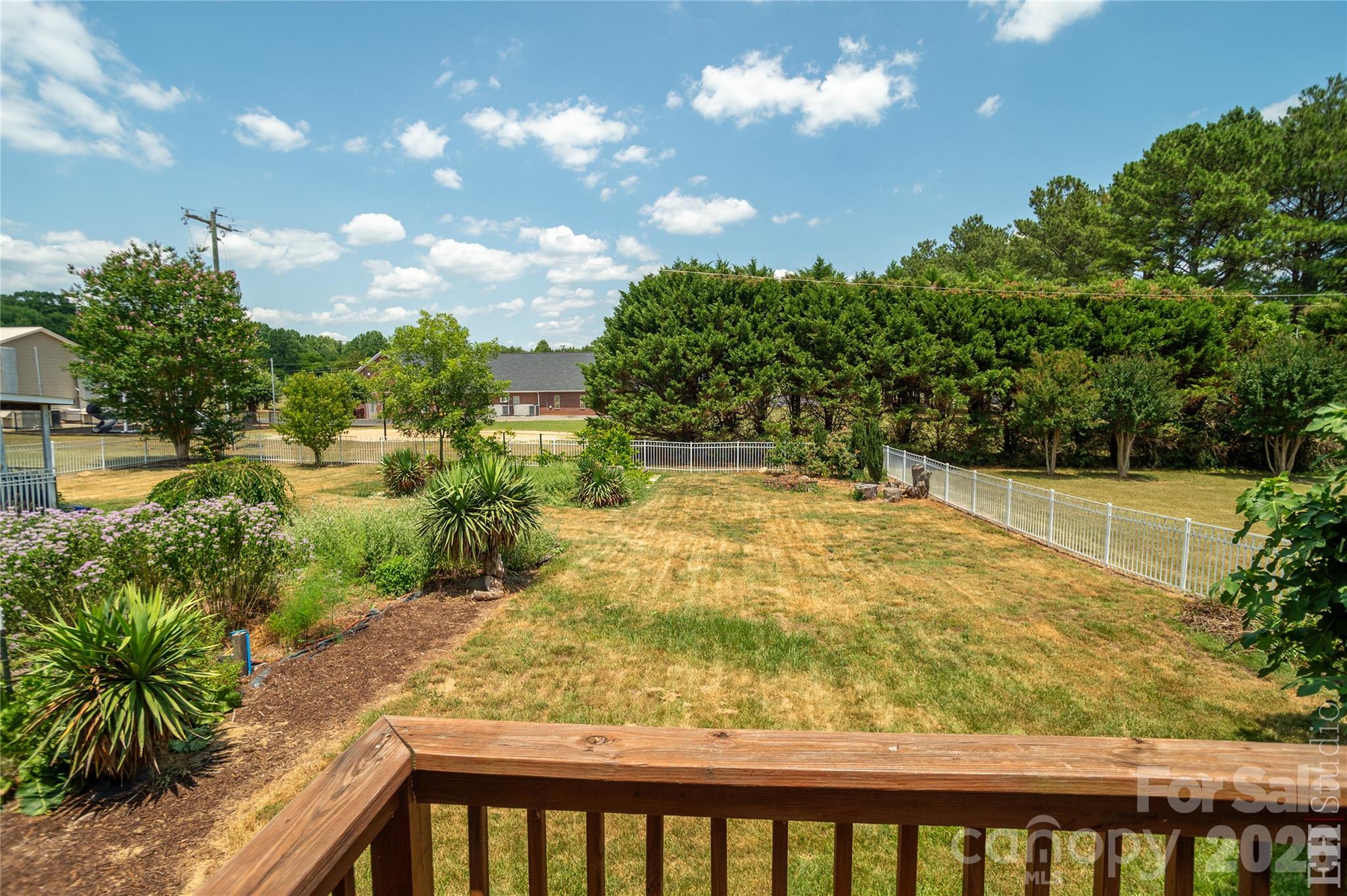 5146 Olde School Drive Property Photo 6