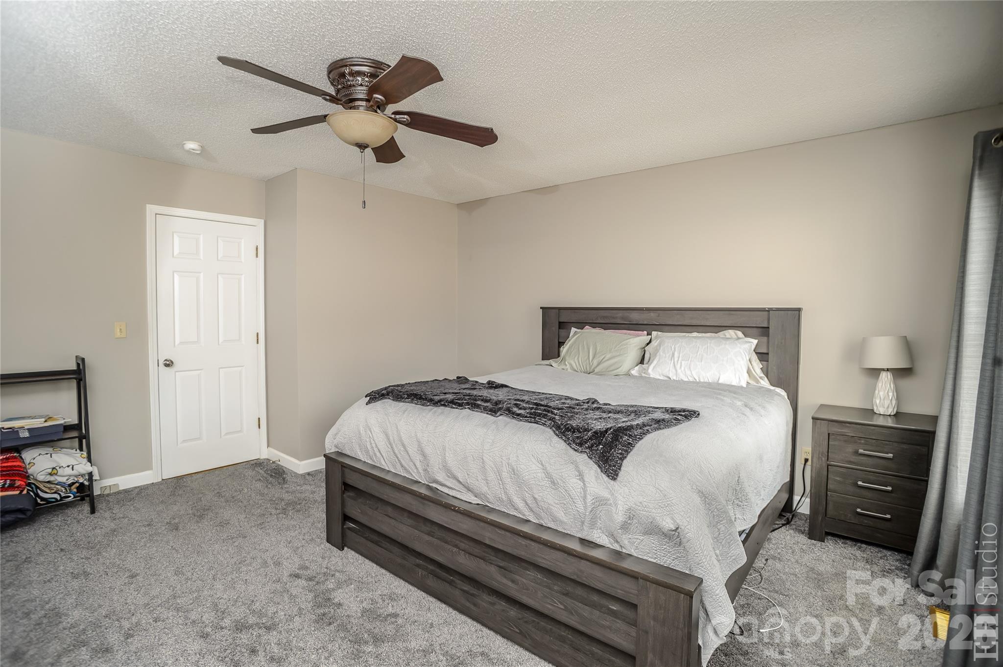 5146 Olde School Drive Property Photo 15