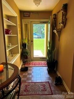 7500 Swedish Ivy Lane Property Photo 3