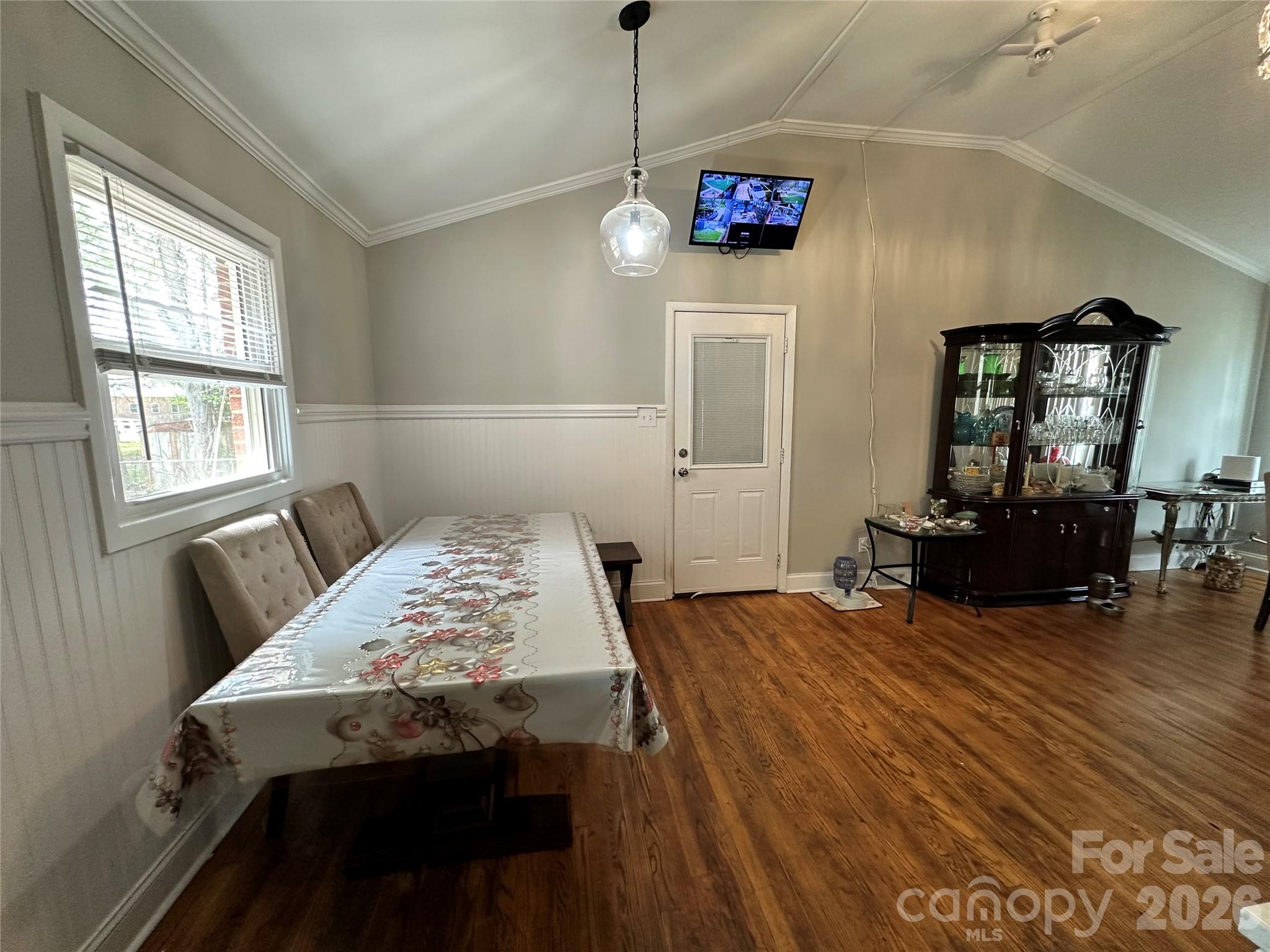 1327 Reid Street Property Photo 3