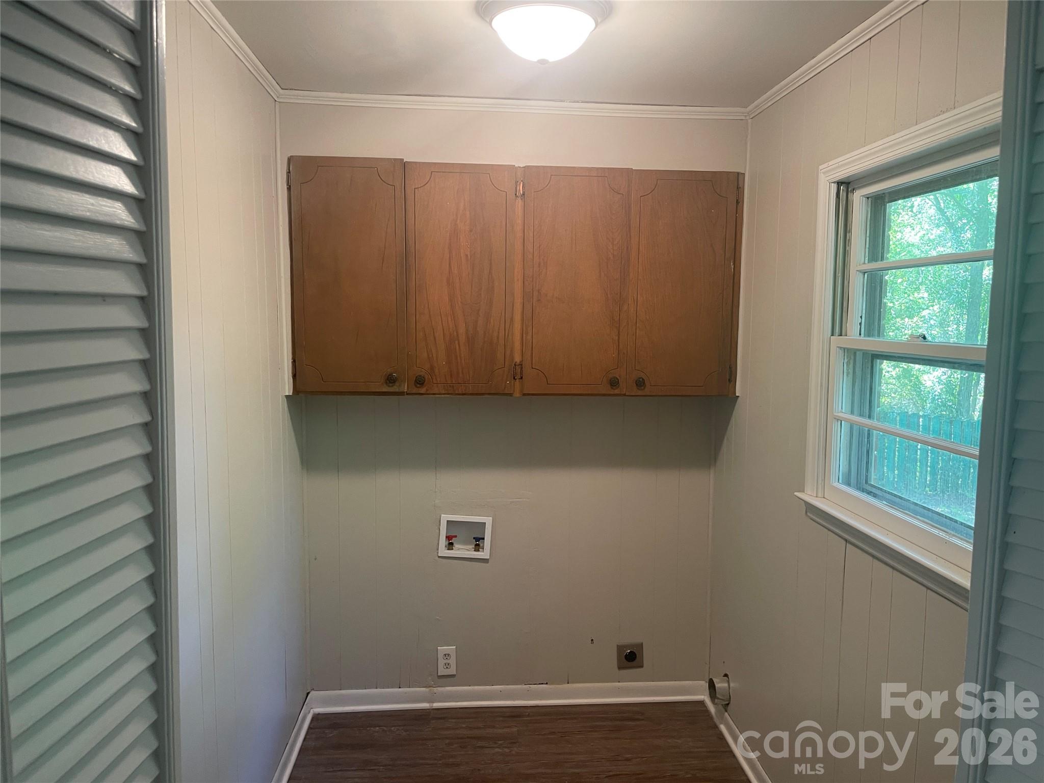 2801 Lyndell Way Property Photo 5