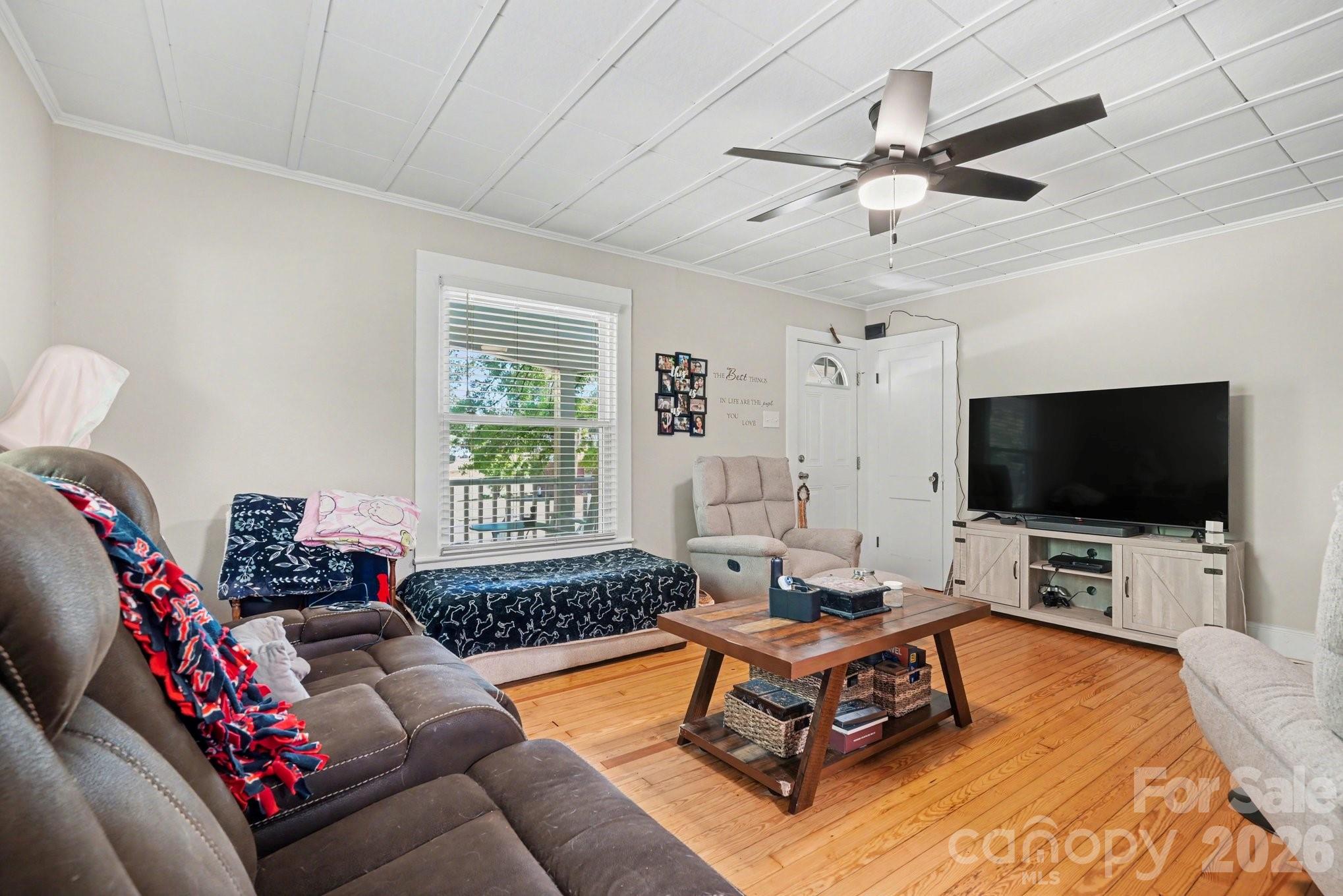 515 N Chapel Street Property Photo 12