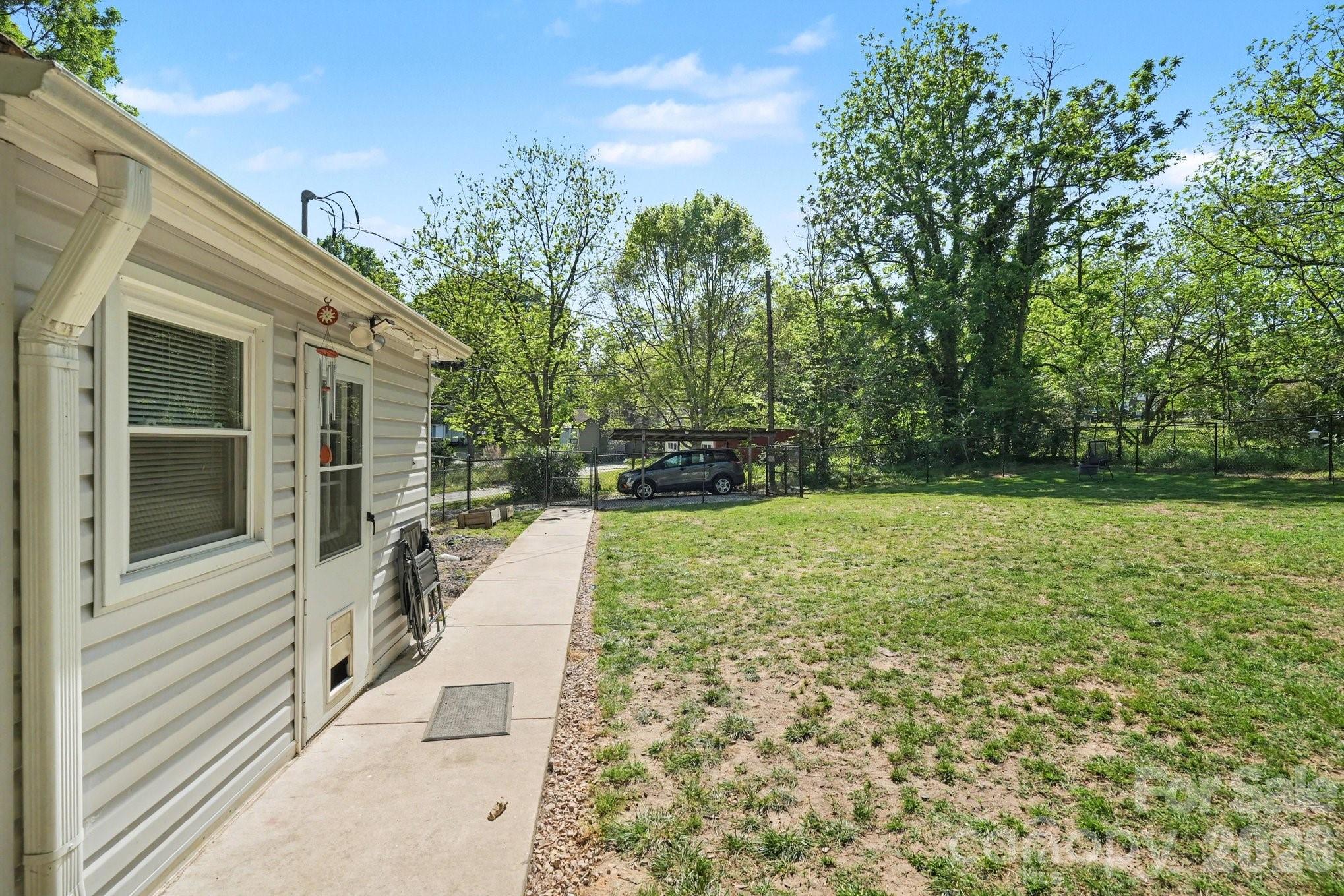 515 N Chapel Street Property Photo 19