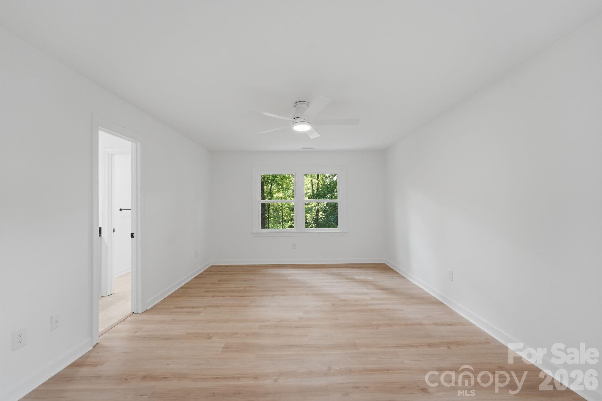 3323 Lincoln Lane Property Photo 32