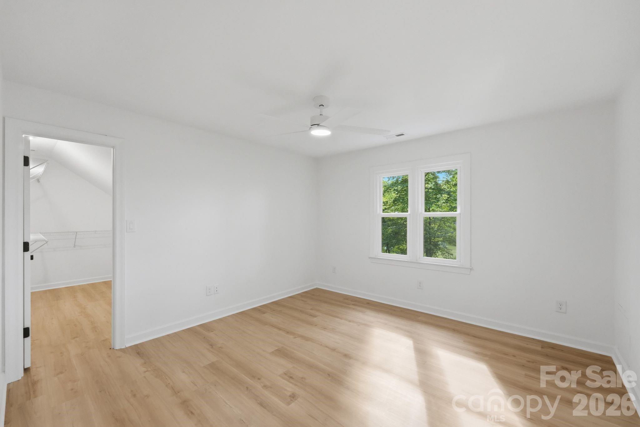 3323 Lincoln Lane Property Photo 37