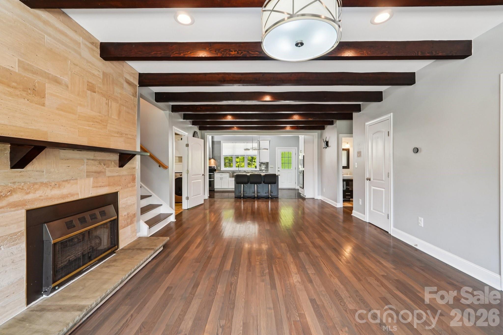 605 Allen Way Property Photo 10