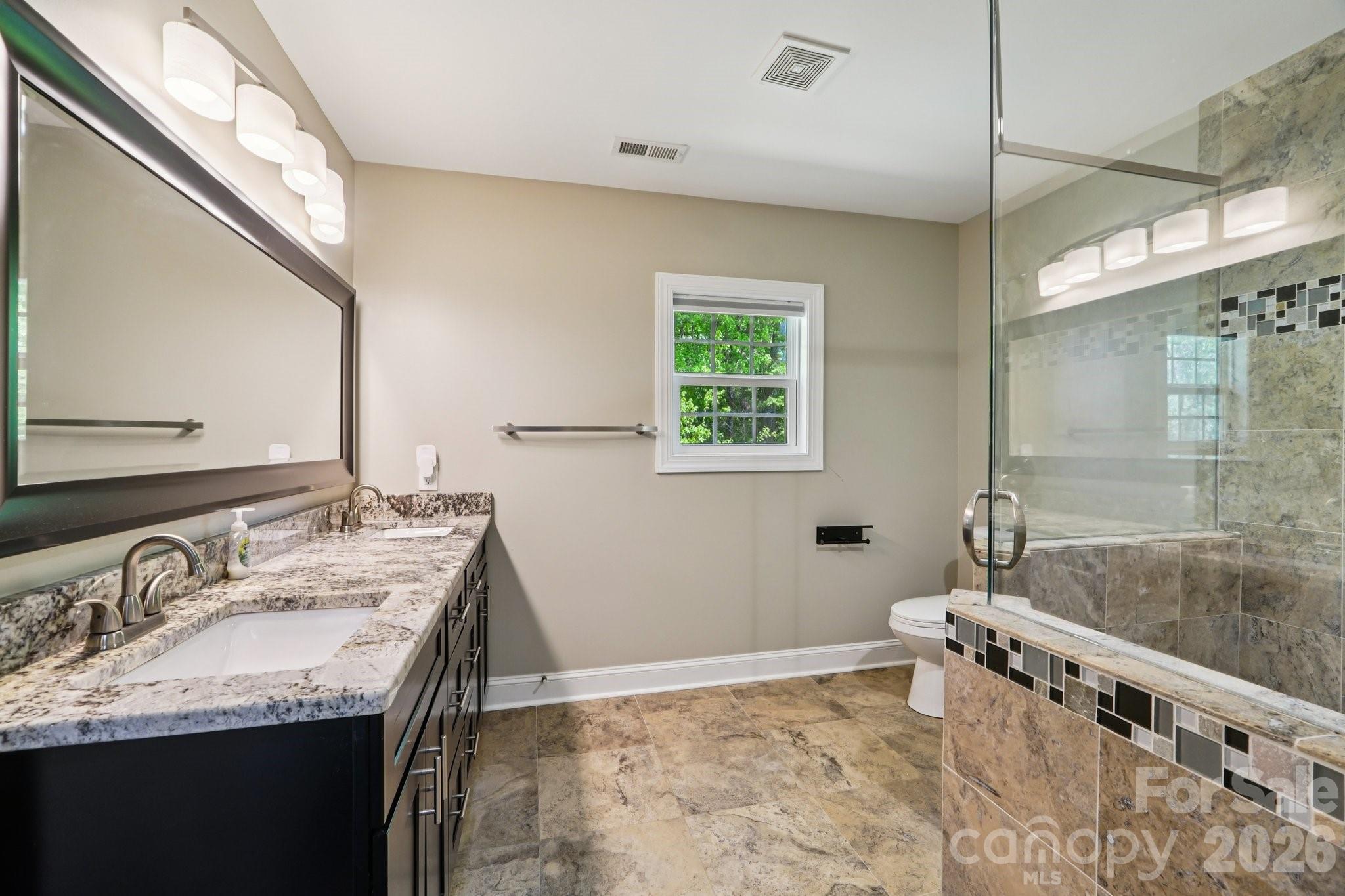 605 Allen Way Property Photo 22