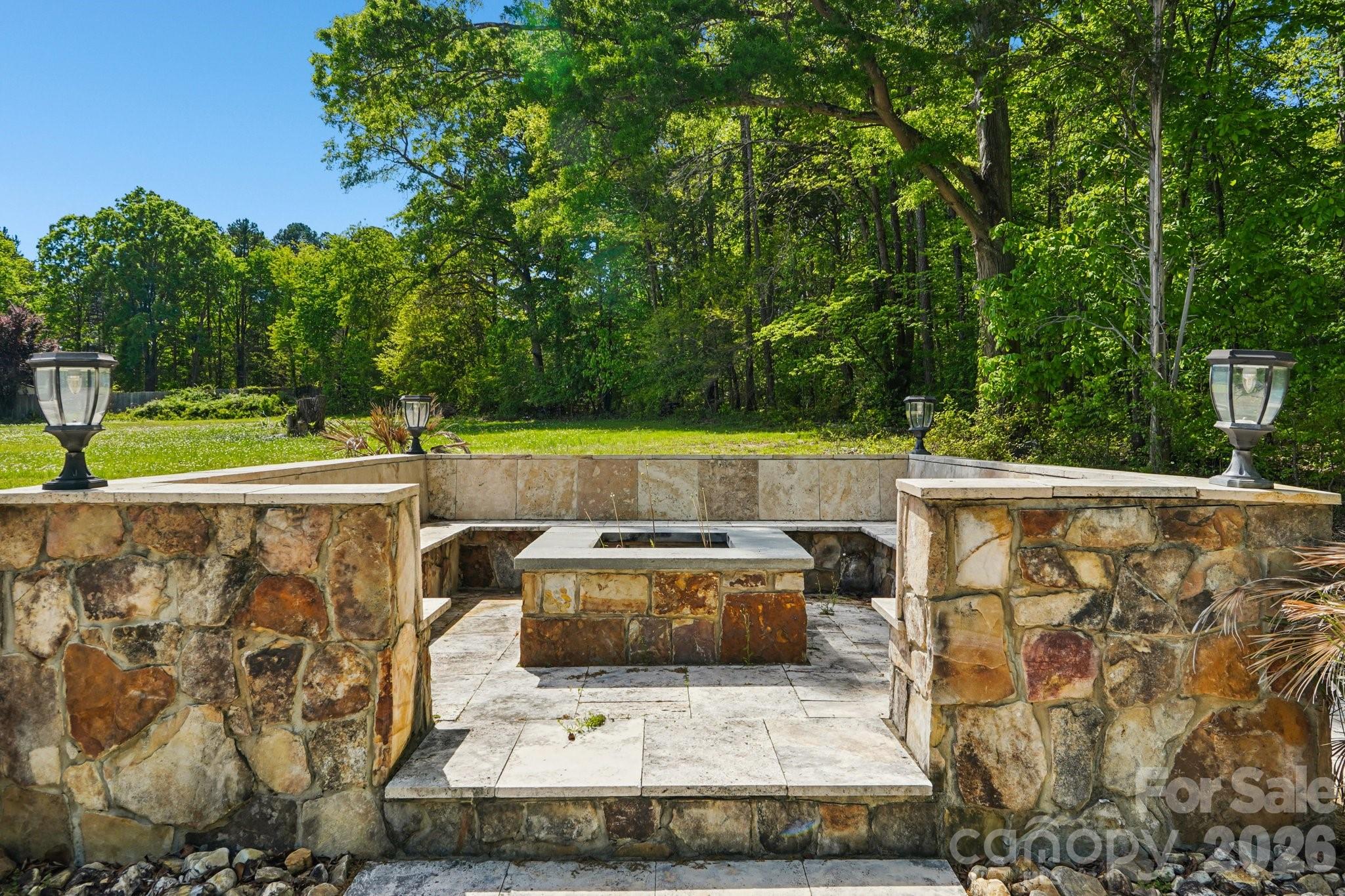 605 Allen Way Property Photo 29