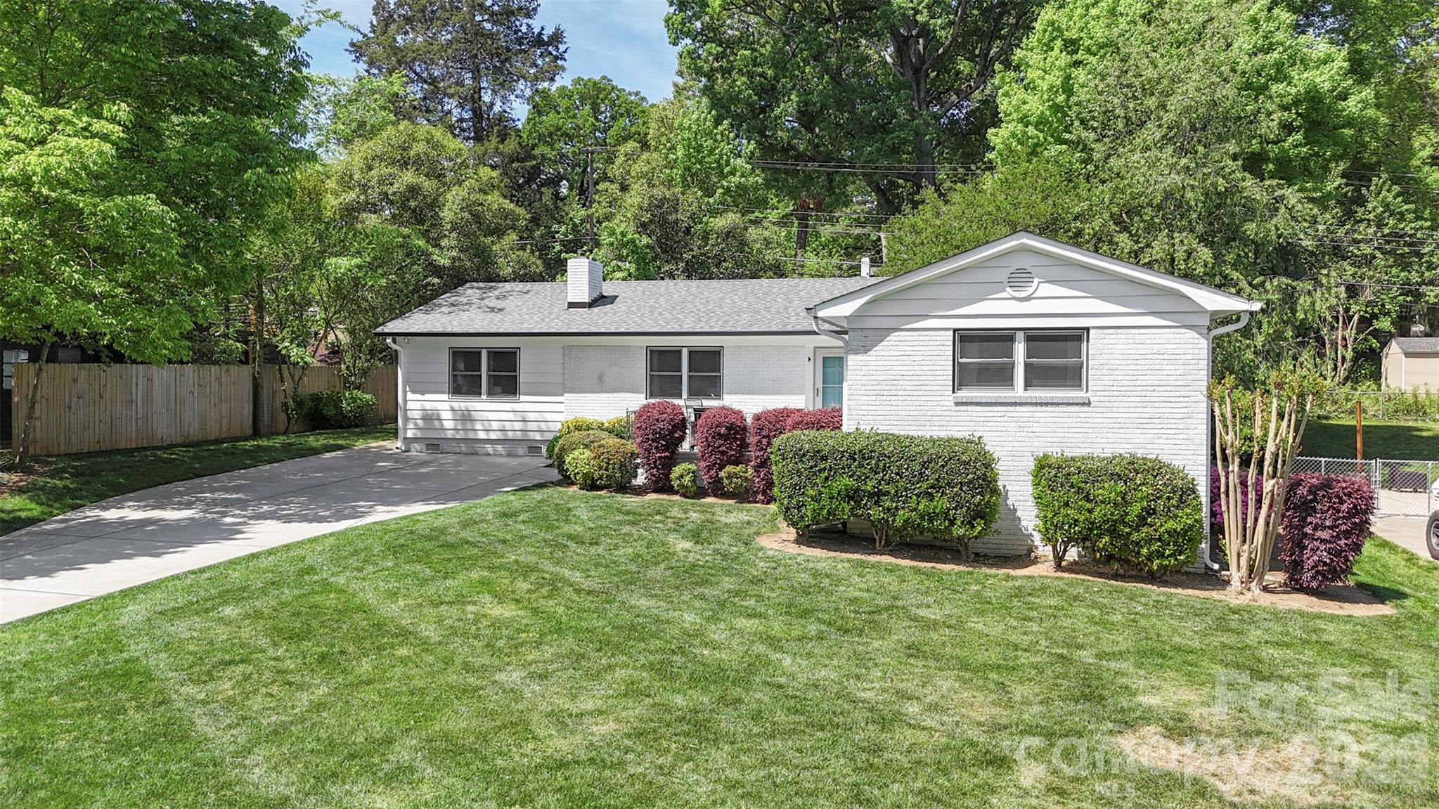 5322 Baker Drive Property Photo 1