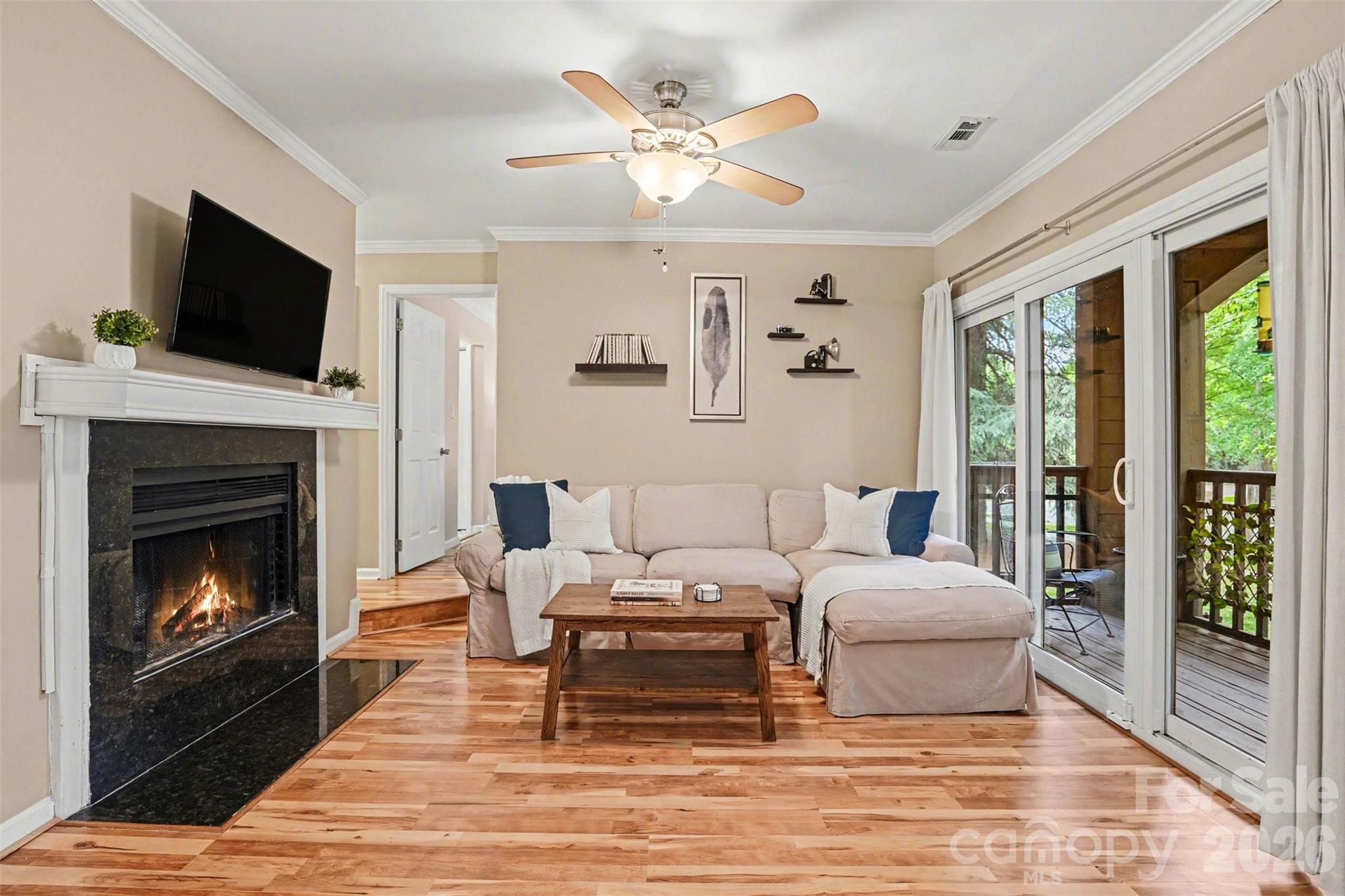 1109 E Morehead Street 5 Property Photo 3
