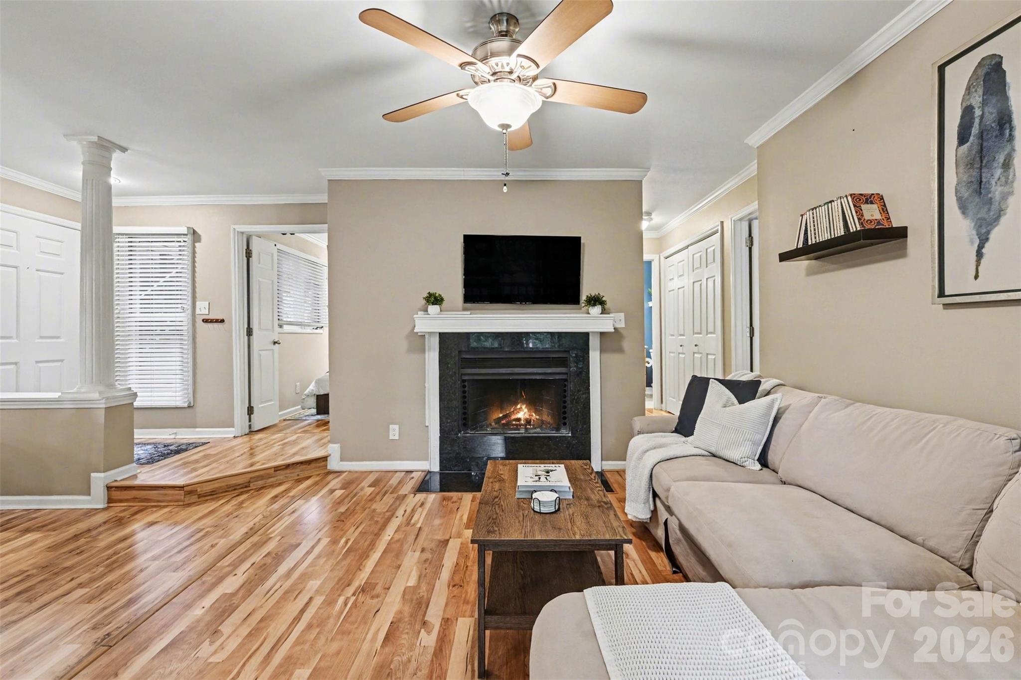 1109 E Morehead Street 5 Property Photo 4