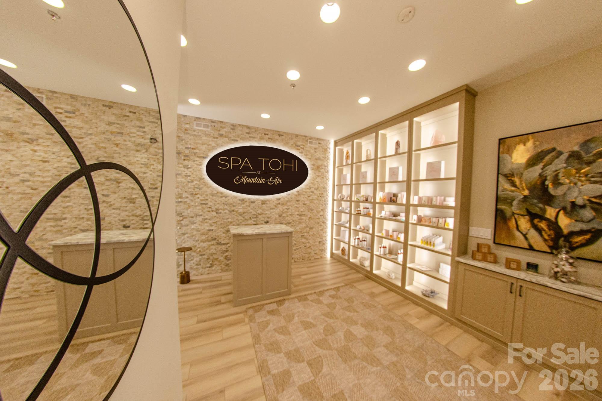 45 Creekside Way I301 Property Photo 44