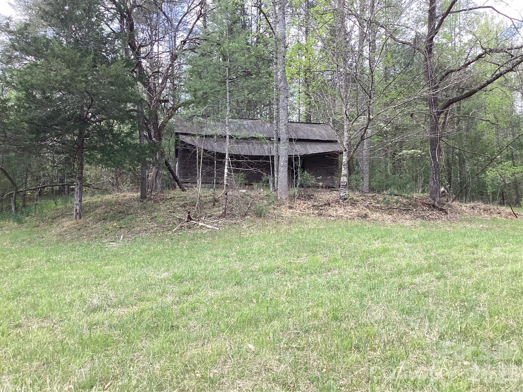 4017 Piney Road Property Photo 12