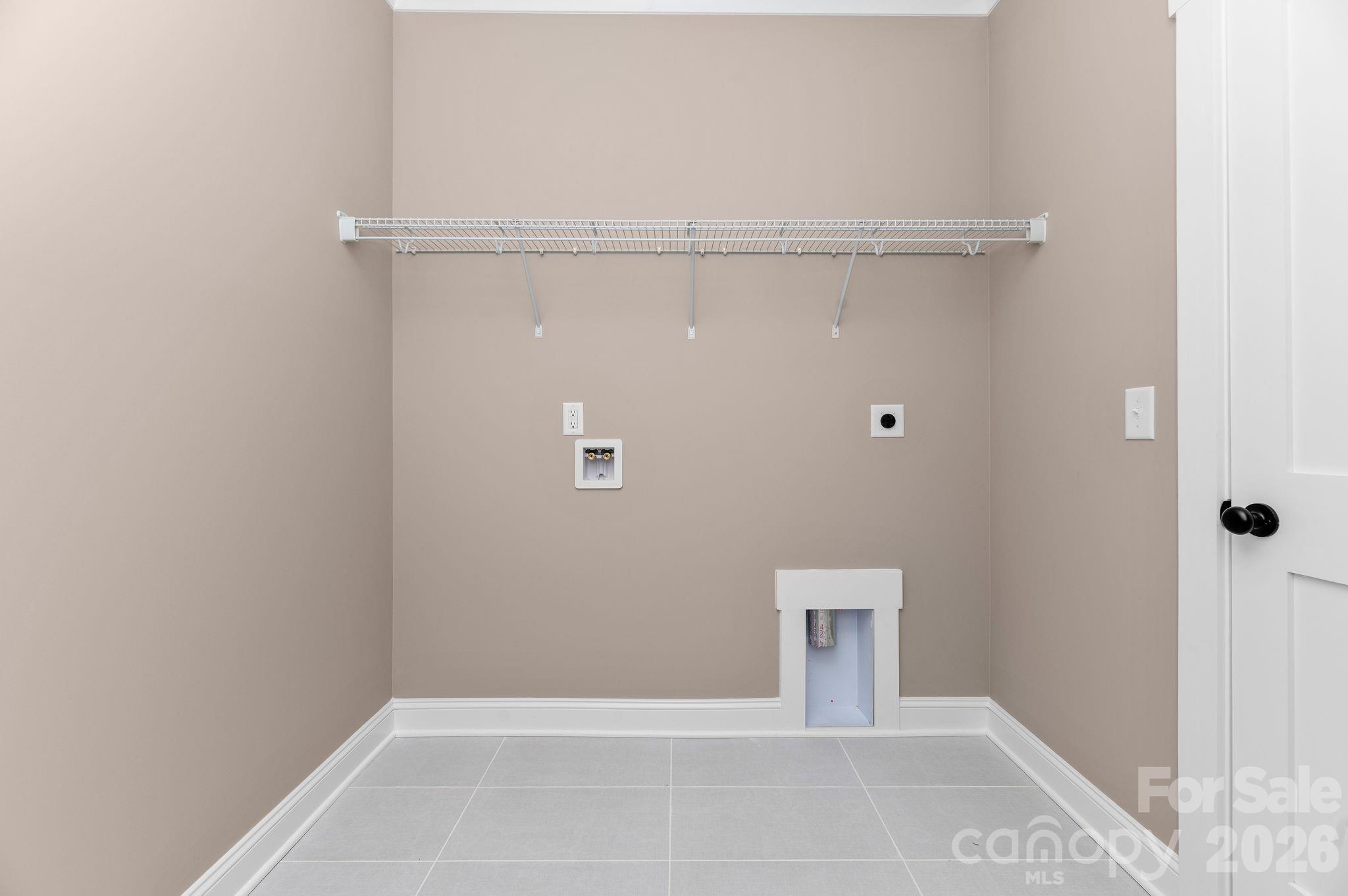 121 Sandpiper Drive 21 Property Photo 24