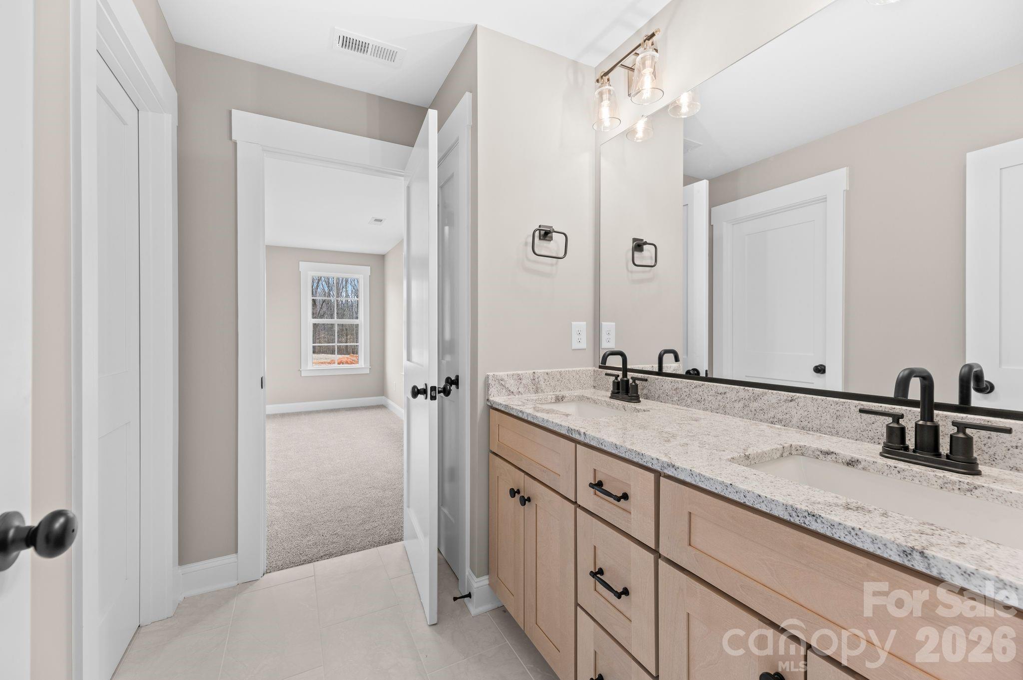 121 Sandpiper Drive 21 Property Photo 40
