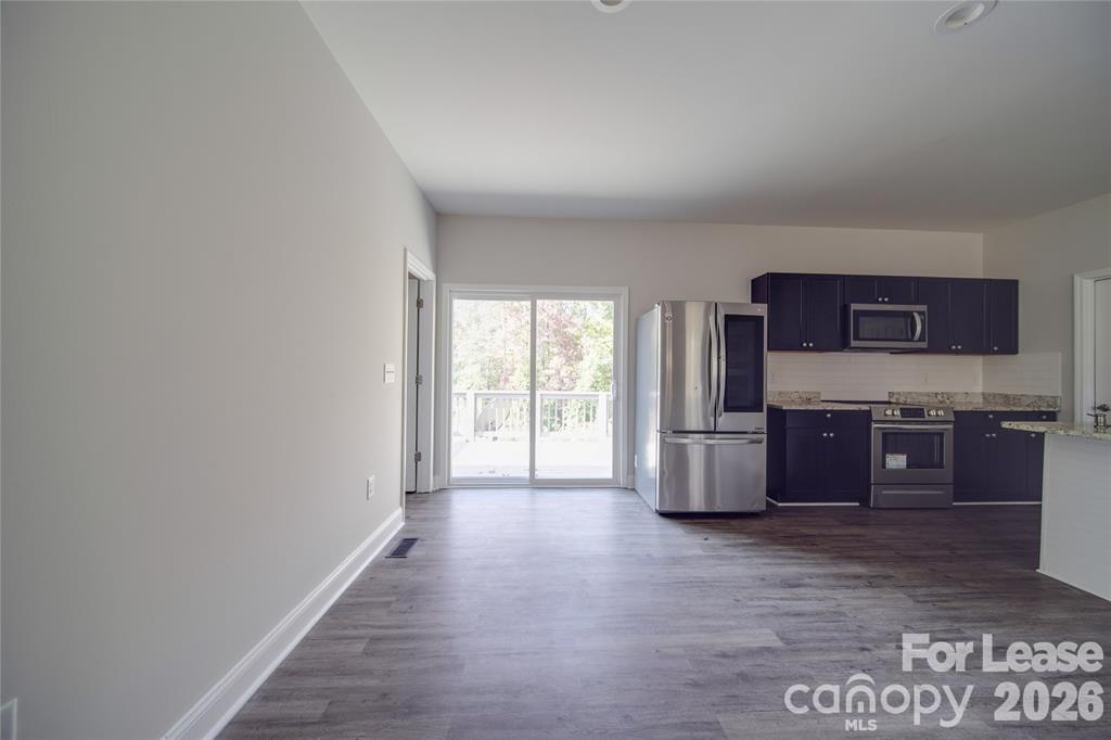 112 Rockwell Court Property Photo 4