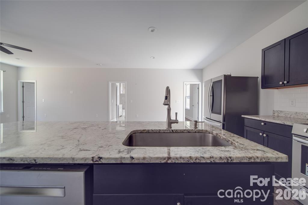 112 Rockwell Court Property Photo 6