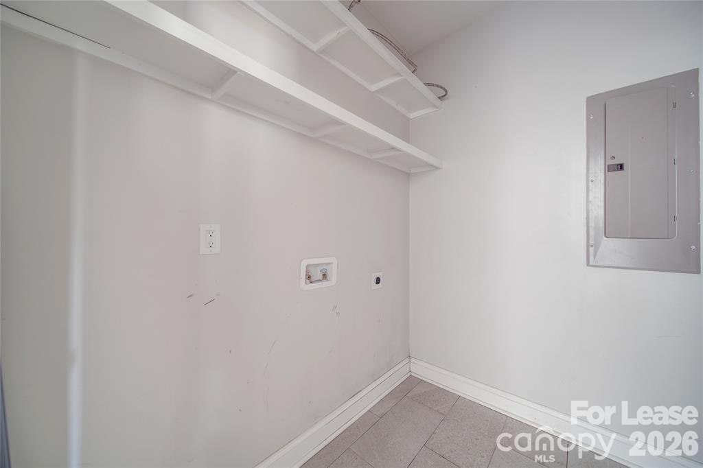 112 Rockwell Court Property Photo 13